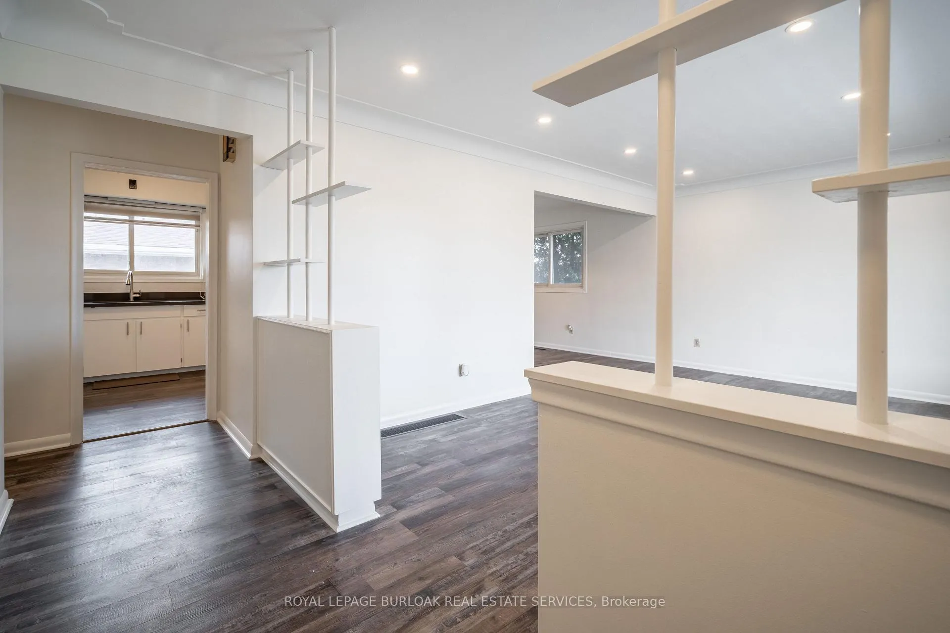 Photo 3 of Unit Upper, 4 Starlight Court, Hamilton, Corman — HOMEH