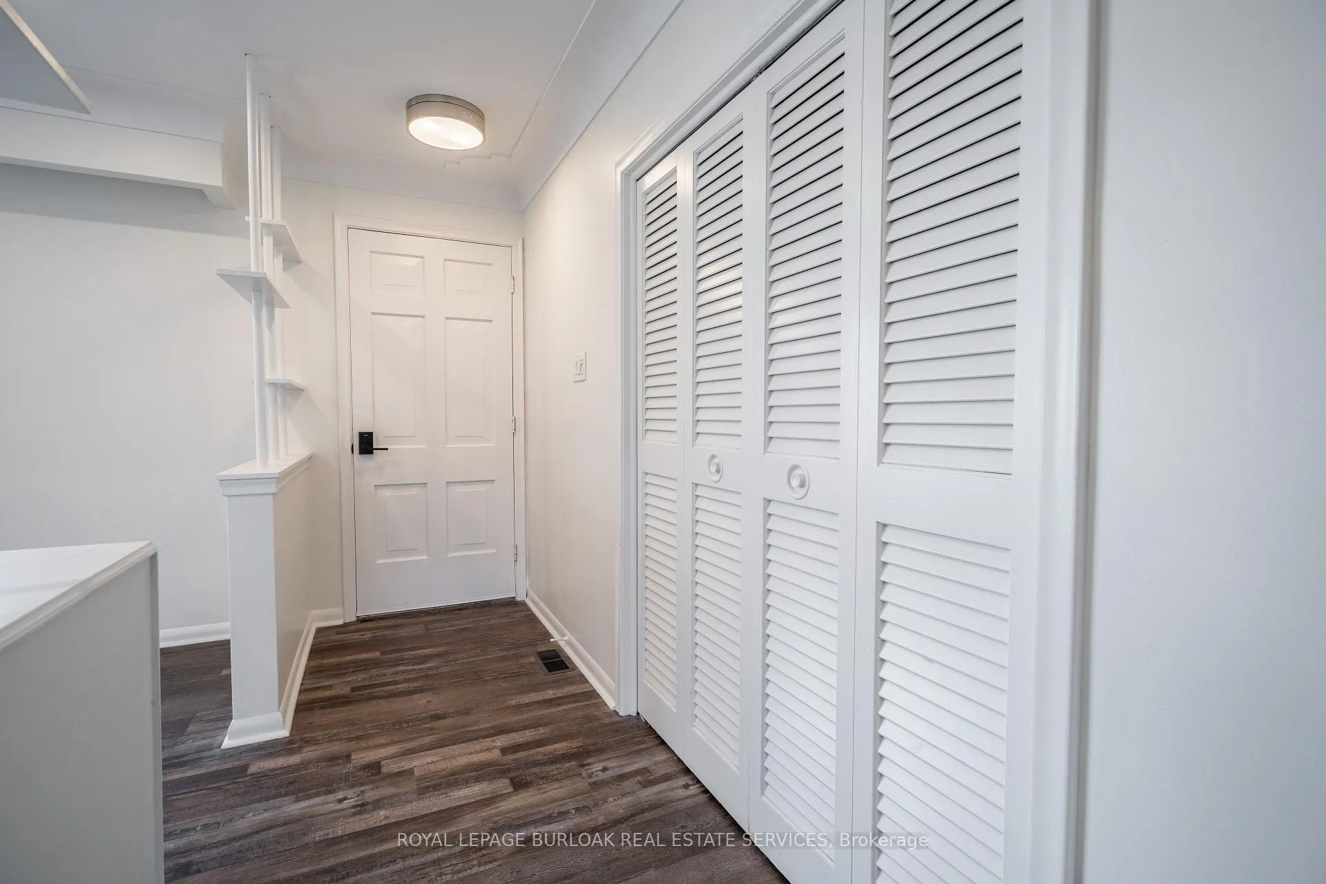 Photo 4 of Unit Upper, 4 Starlight Court, Hamilton, Corman — HOMEH