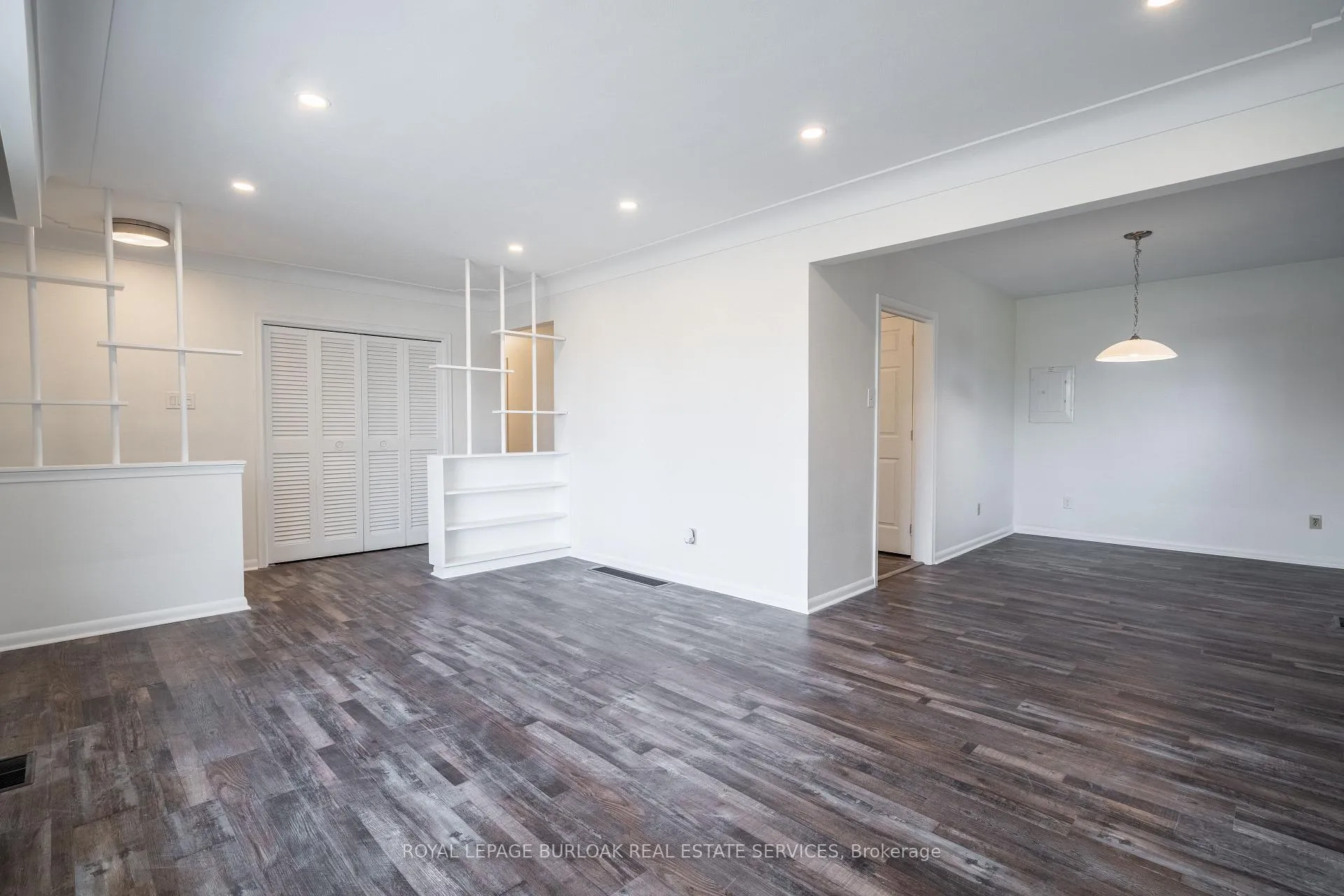Photo 7 of Unit Upper, 4 Starlight Court, Hamilton, Corman — HOMEH