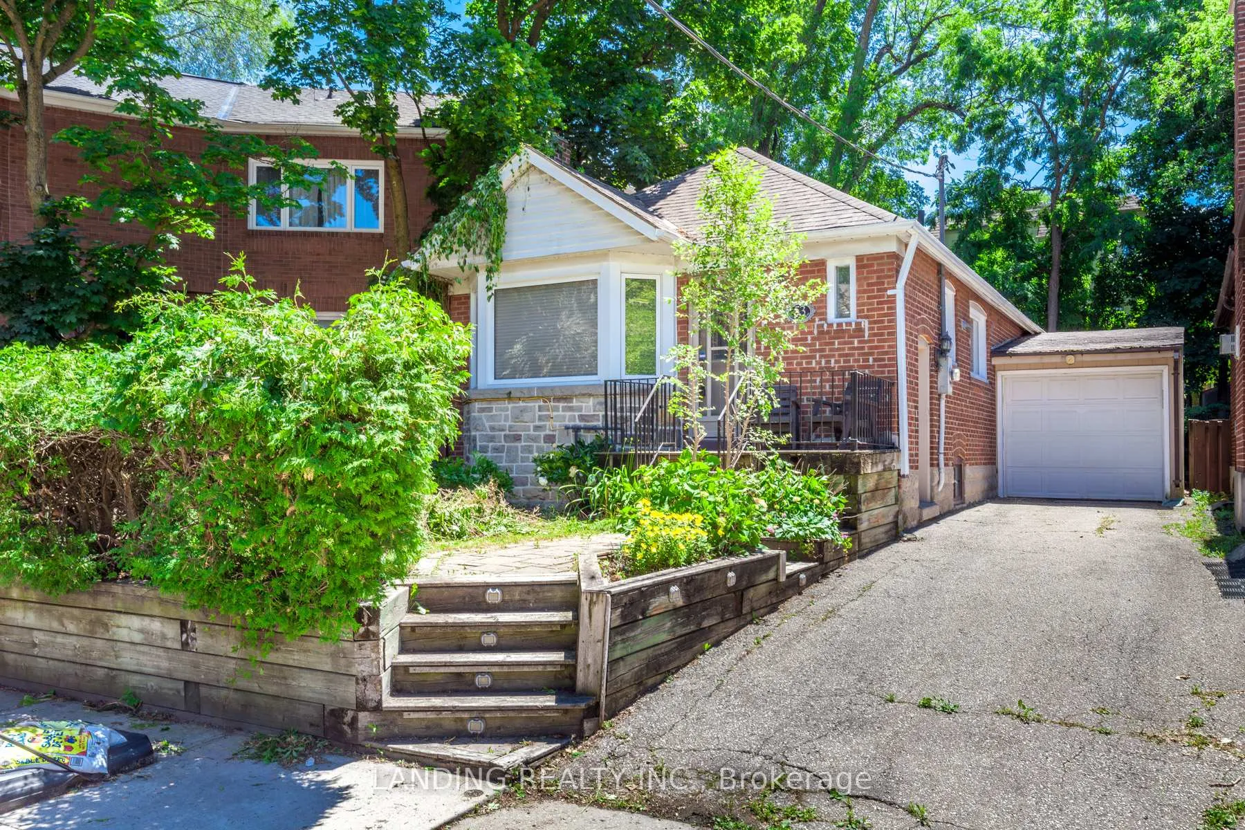 Photo 1 of 53 Elvina Gardens, Toronto, Mount Pleasant East — HOMEH