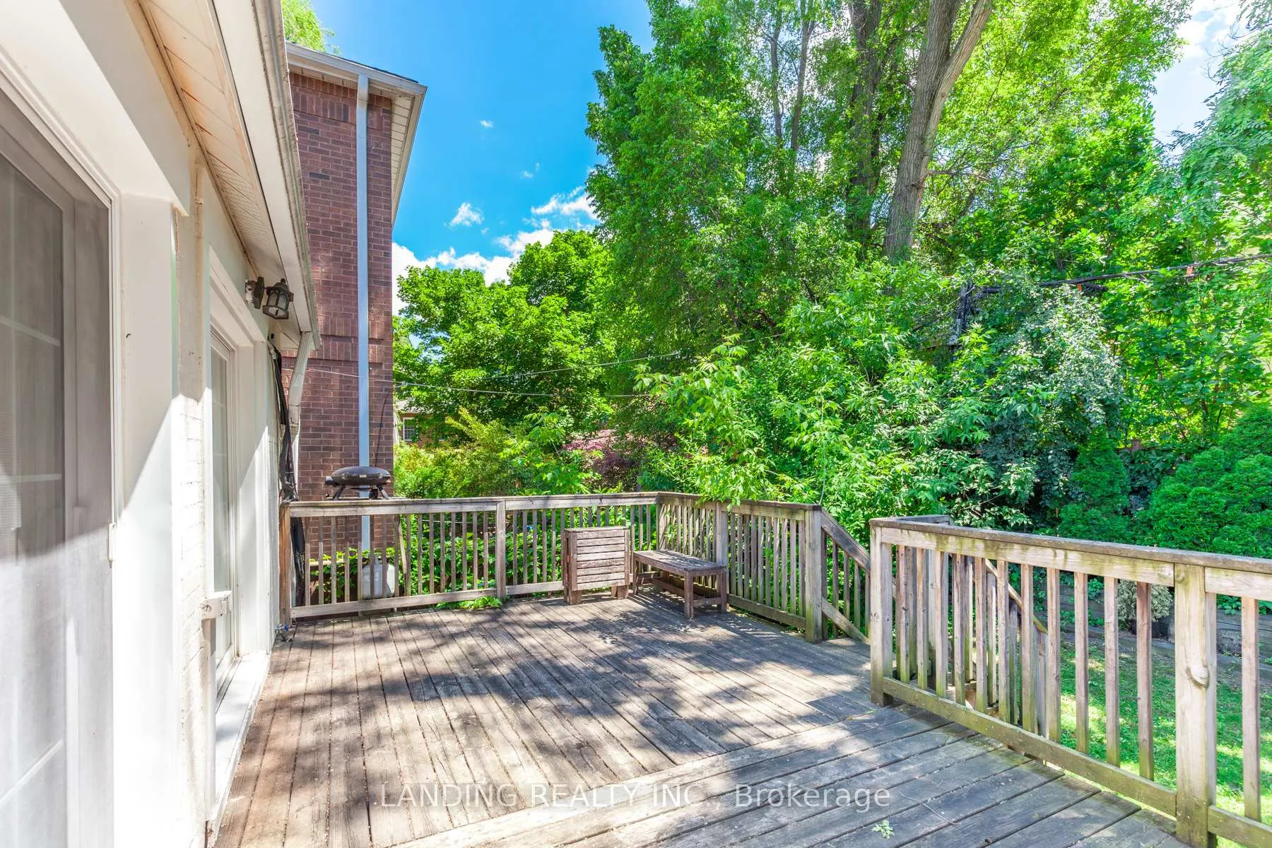 Photo 17 of 53 Elvina Gardens, Toronto, Mount Pleasant East — HOMEH