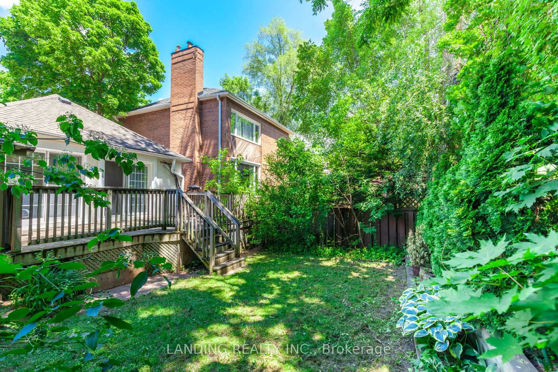 Photo 18 of 53 Elvina Gardens, Toronto, Mount Pleasant East — HOMEH