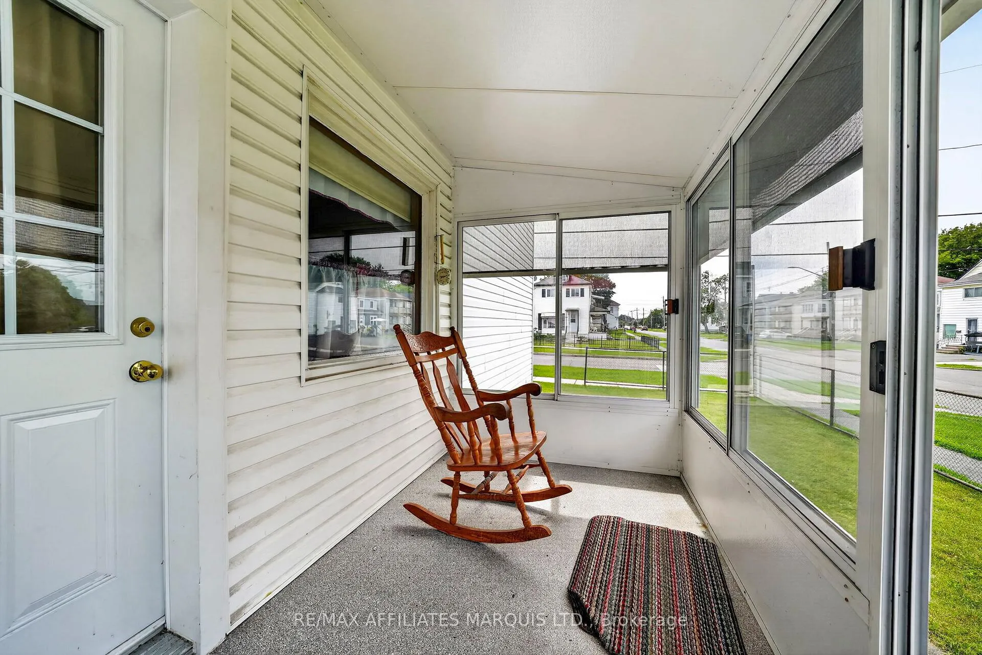 Photo 4 of 343 Carleton Street, Cornwall, Cornwall — HOMEH