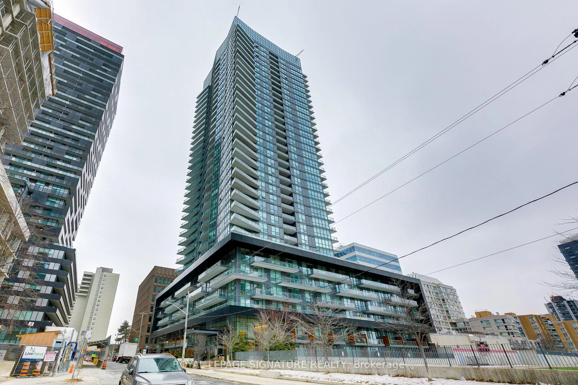 Photo 32 of Unit 806, 30 Roehampton Avenue, Toronto, Mount Pleasant West — HOMEH