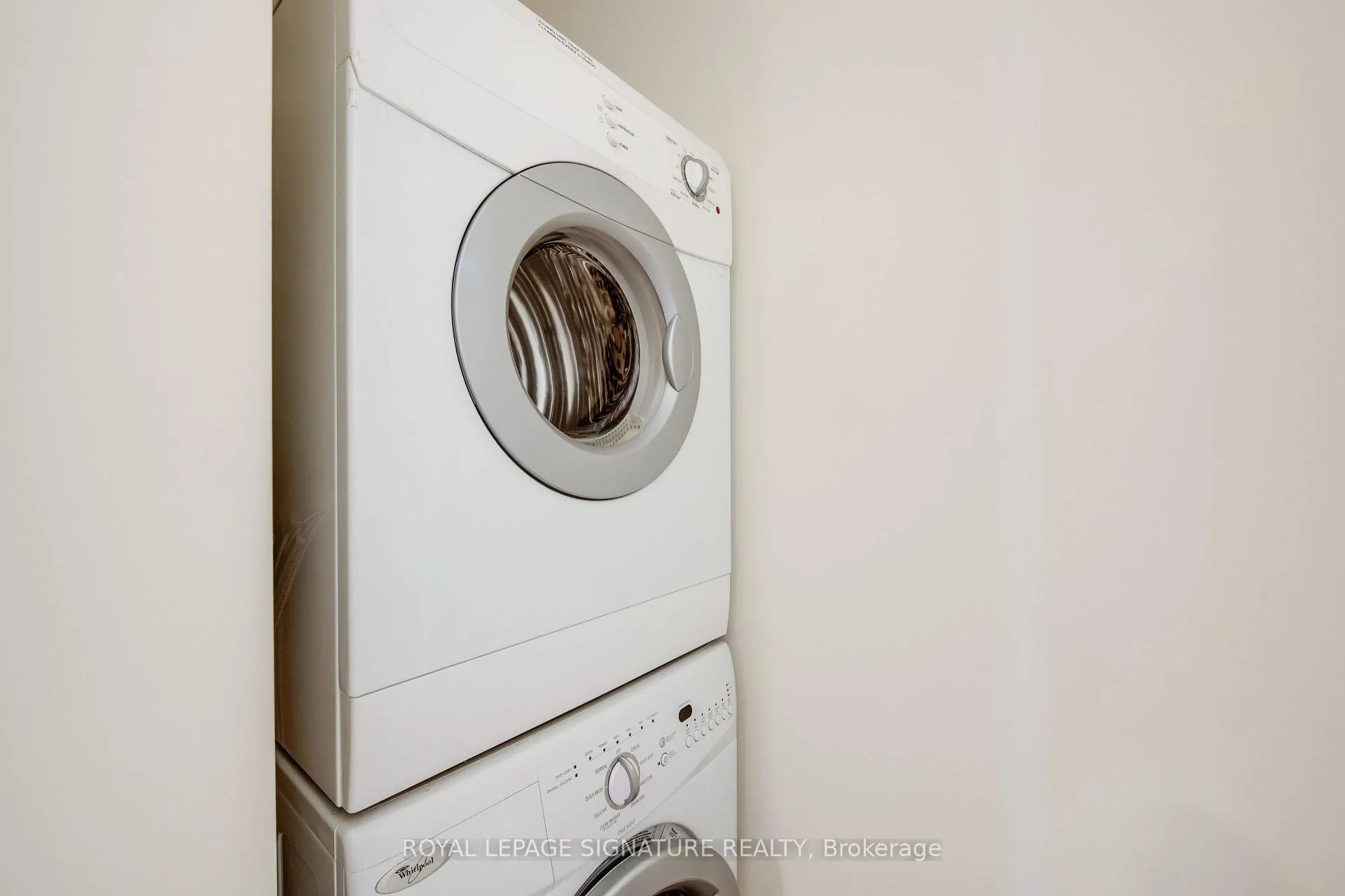 Photo 49 of Unit 806, 30 Roehampton Avenue, Toronto, Mount Pleasant West — HOMEH