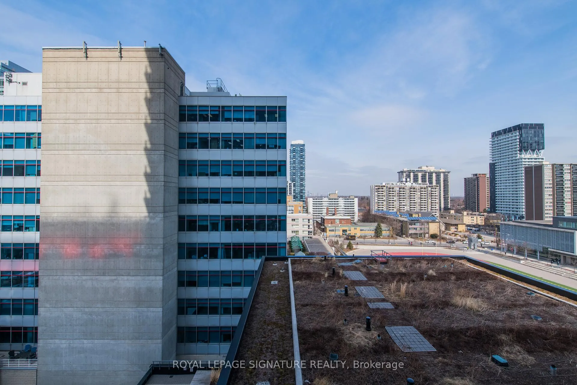 Photo 53 of Unit 806, 30 Roehampton Avenue, Toronto, Mount Pleasant West — HOMEH