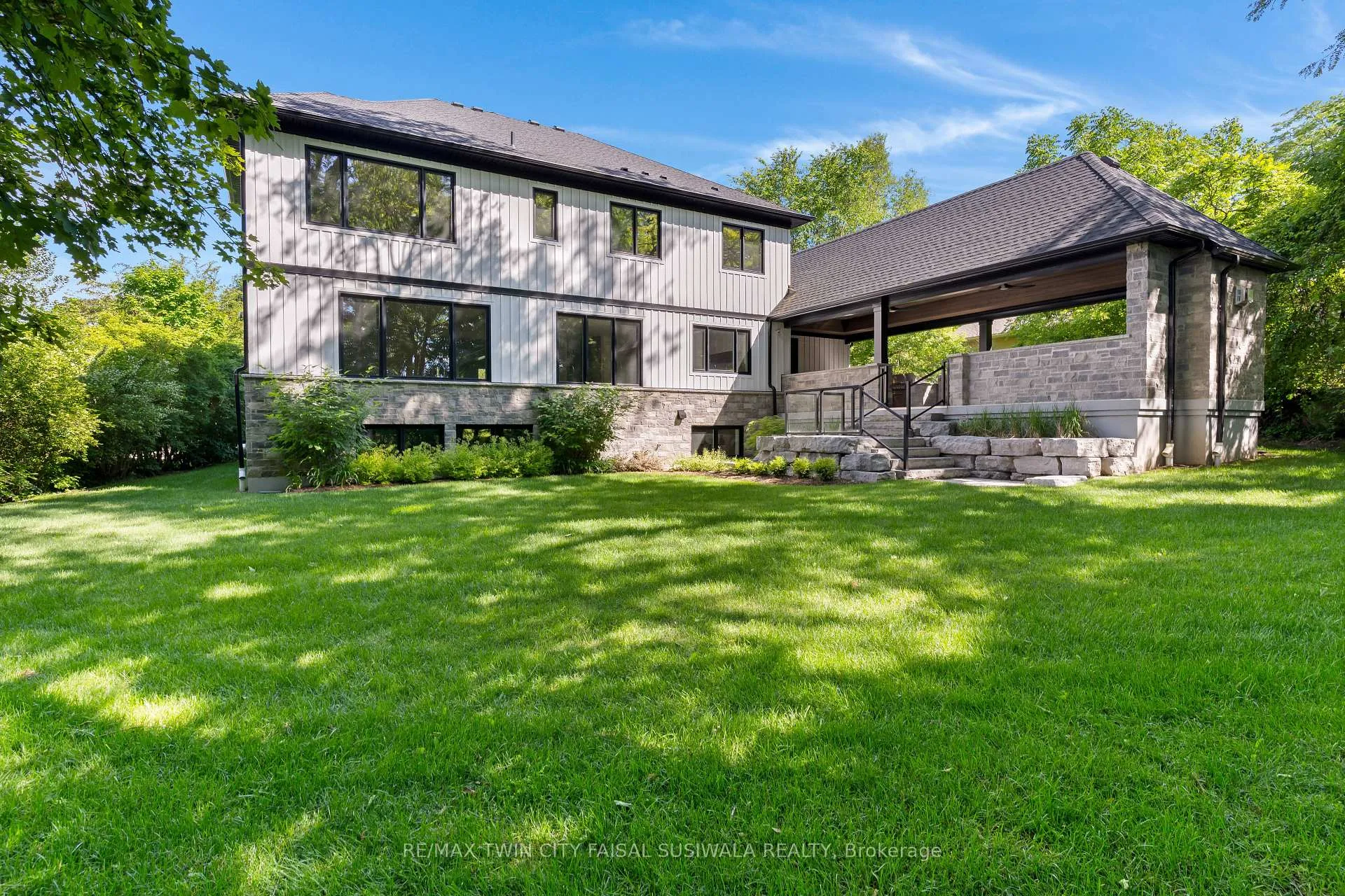 Photo 3 of 230 Stanley Drive, Waterloo, Uptown West — HOMEH