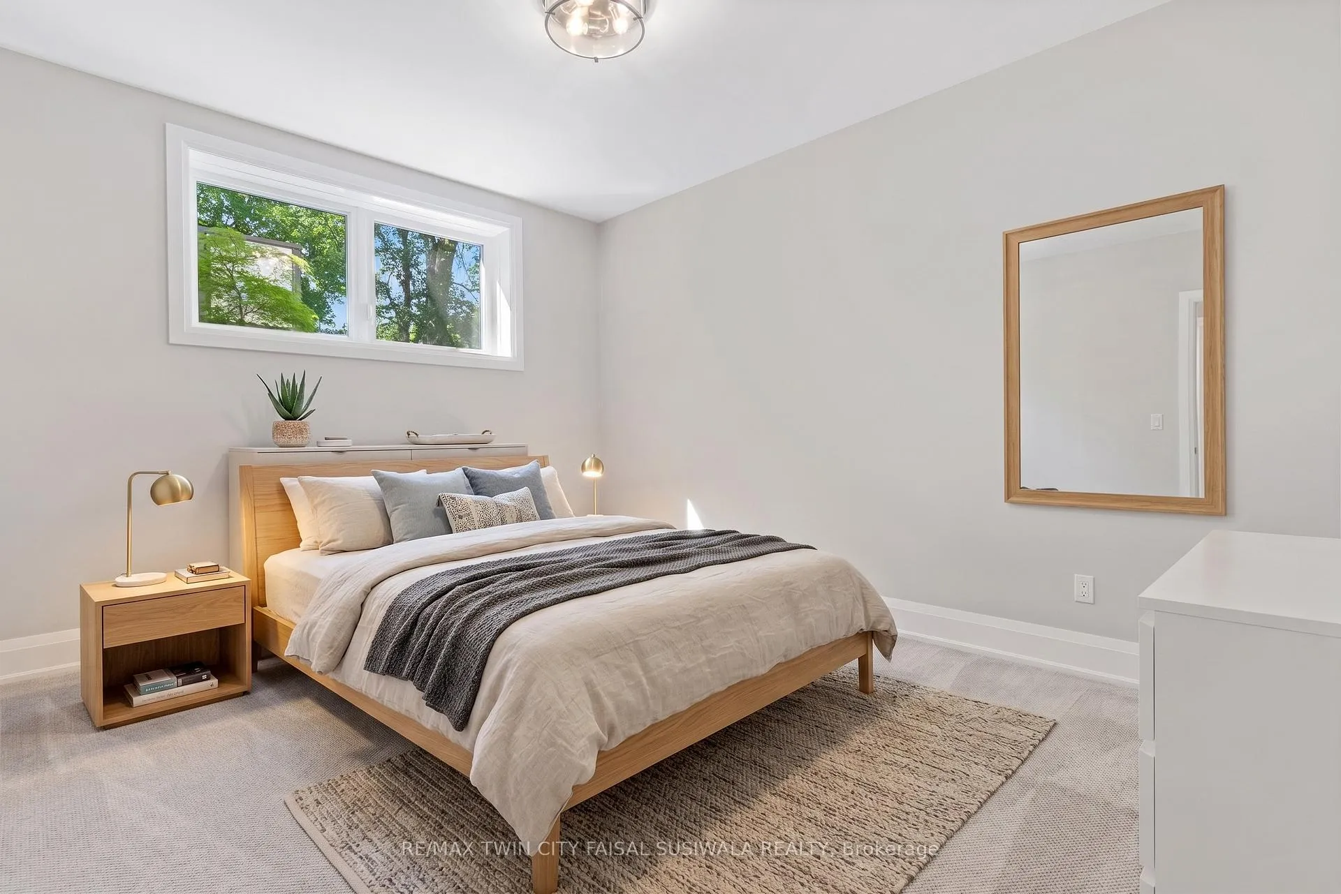 Photo 45 of 230 Stanley Drive, Waterloo, Uptown West — HOMEH