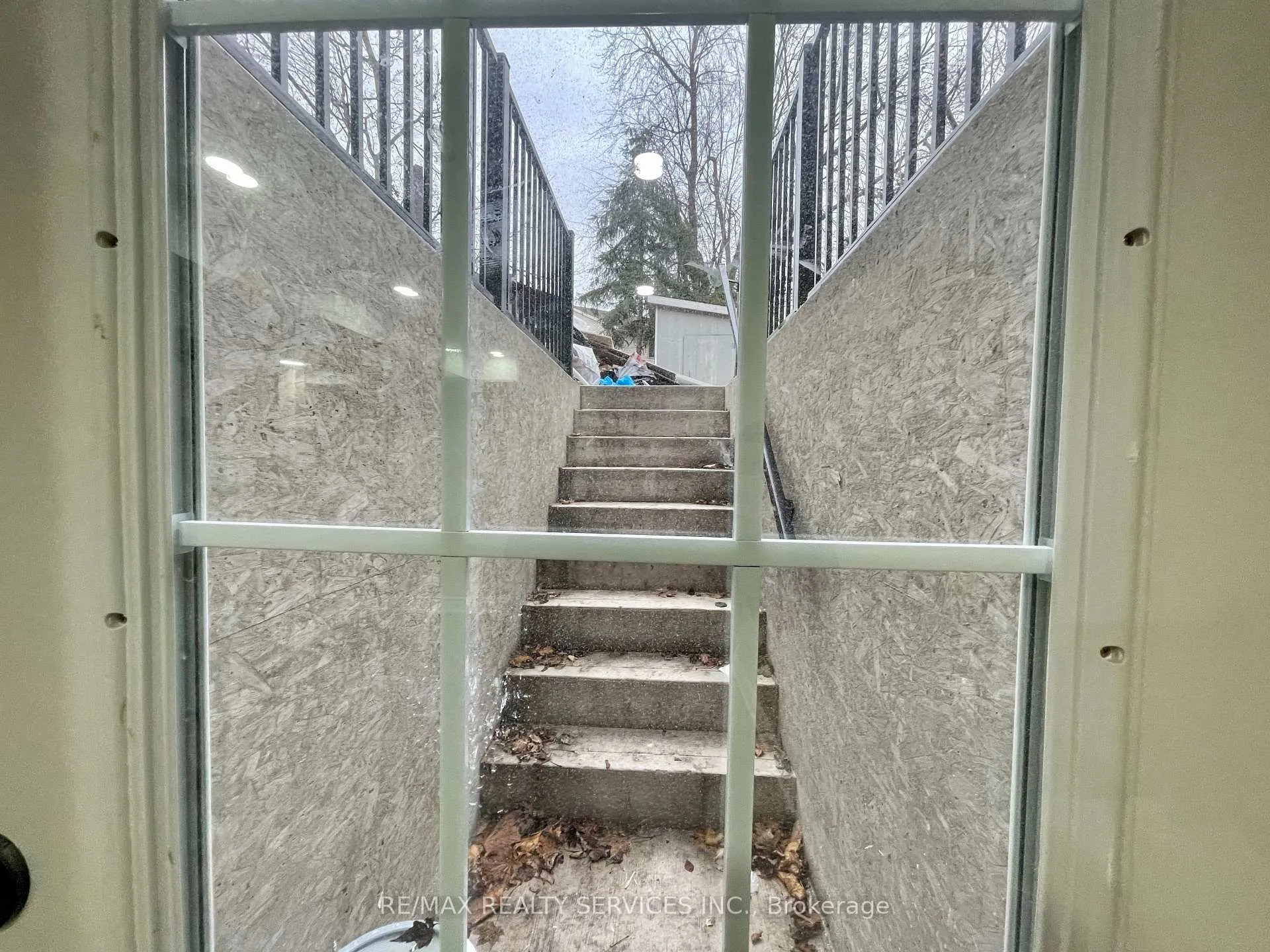 Photo 2 of Unit Basement, 23 Pearson Road, Brampton, Fletcher's West — HOMEH