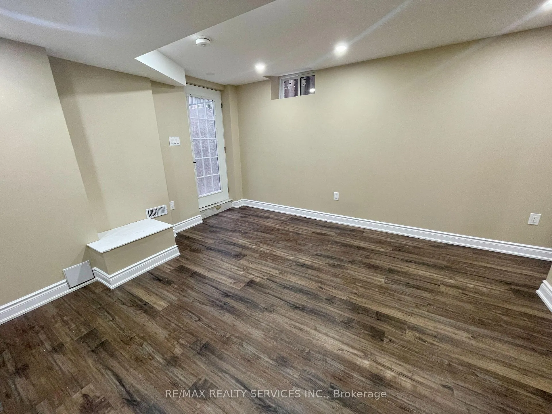 Photo 3 of Unit Basement, 23 Pearson Road, Brampton, Fletcher's West — HOMEH
