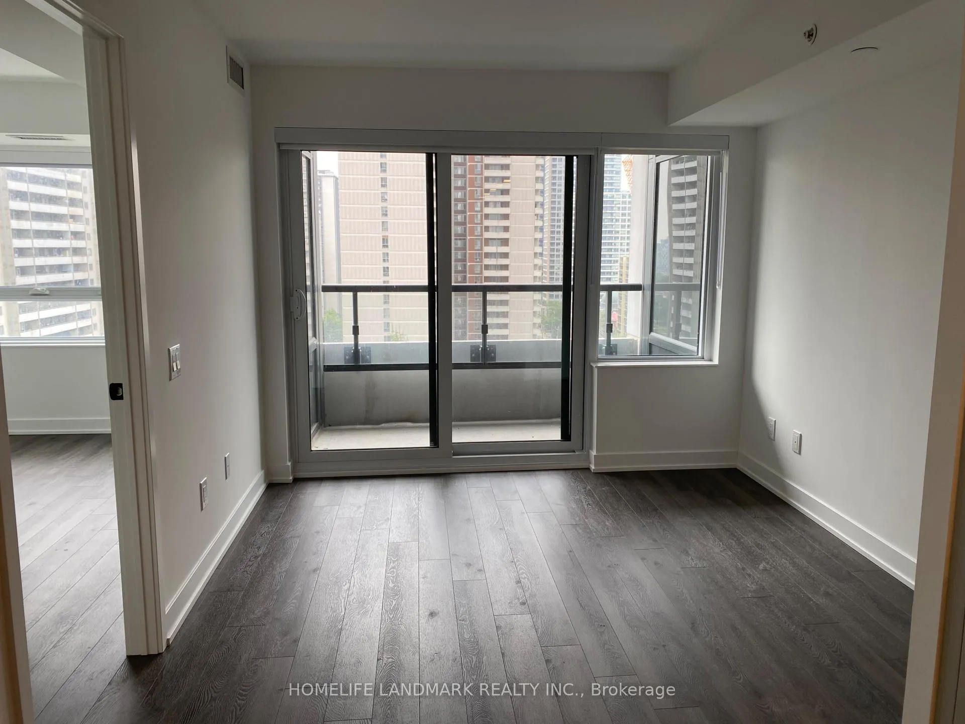Photo 15 of Unit 1401, 609 Sherbourne Street, Toronto, North St. James Town — HOMEH