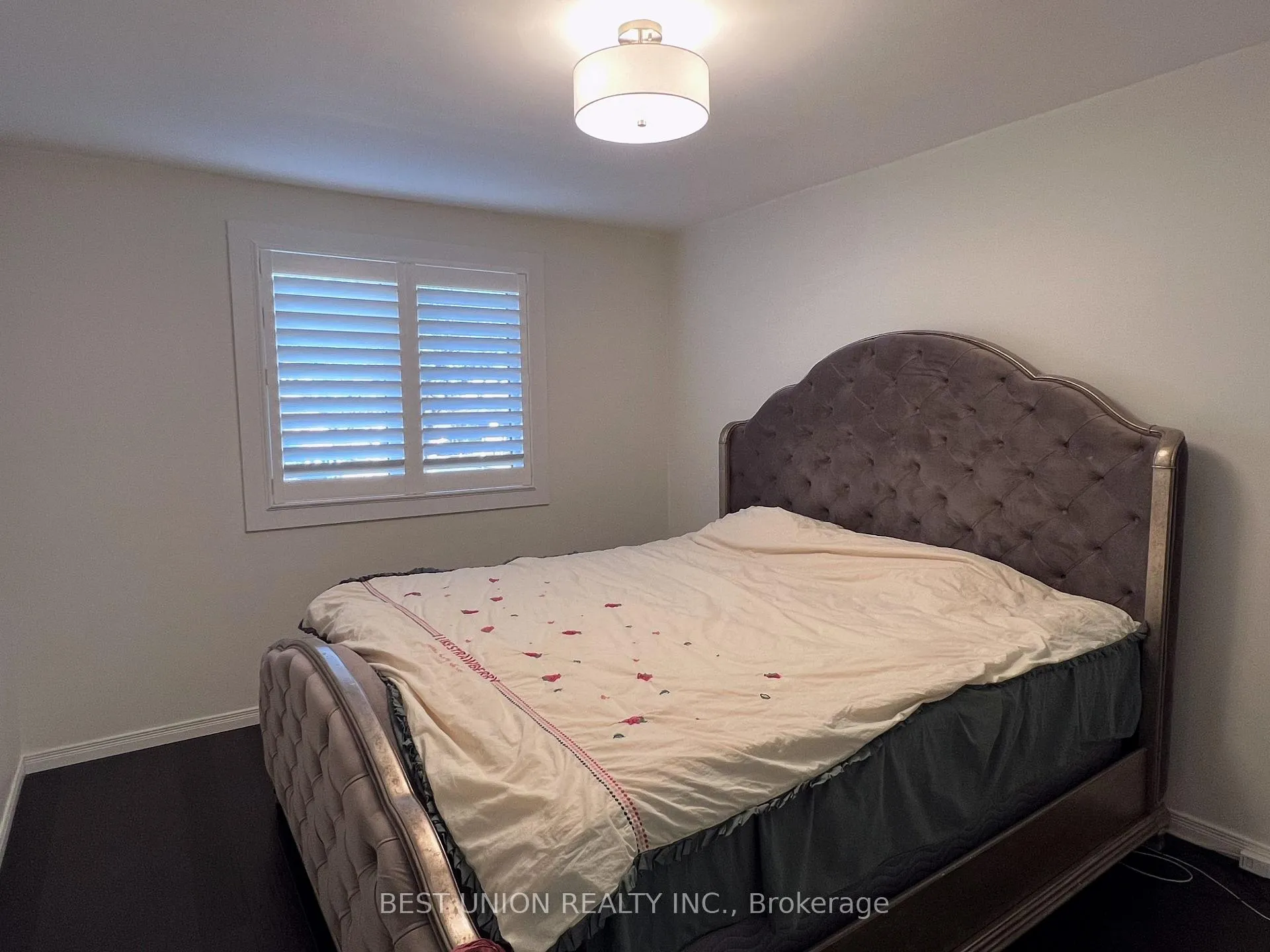 Photo 9 of 41 Lavina Crescent, Hamilton, Mountview — HOMEH