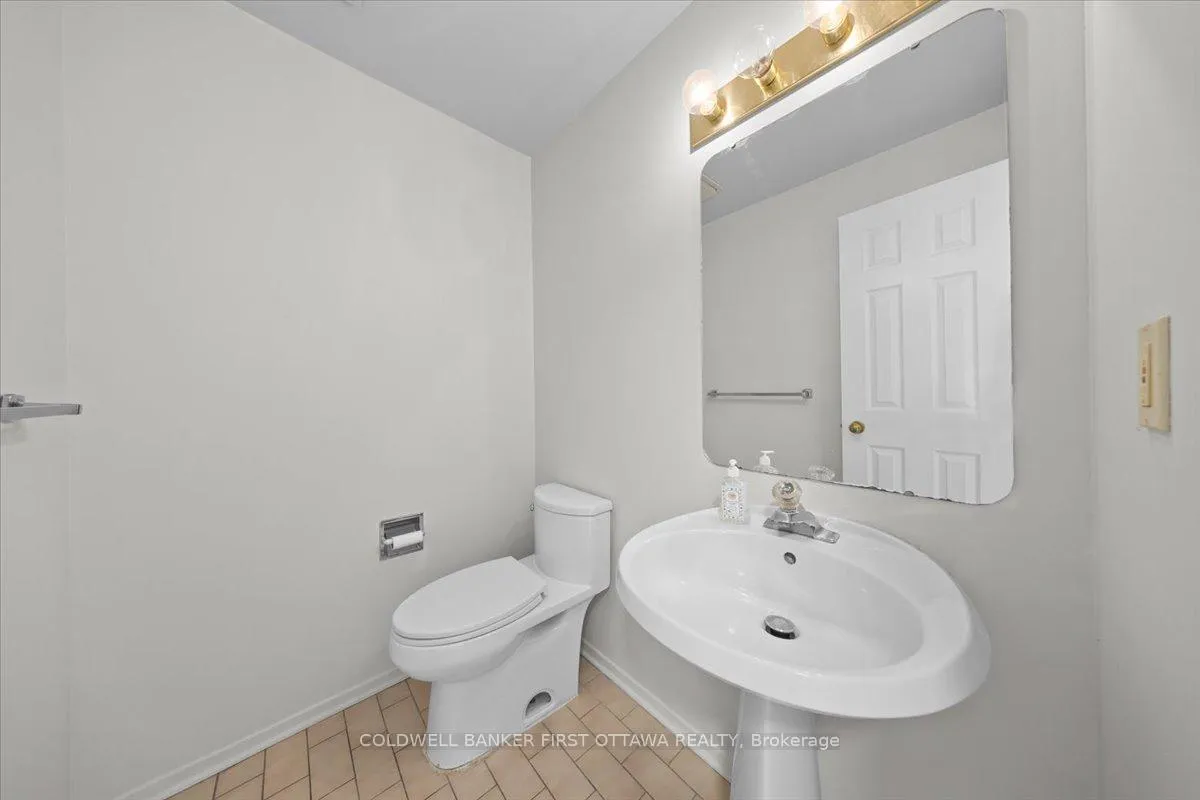Photo 21 of 1841 Thistleleaf Crescent, Ottawa, Chapel Hill — HOMEH