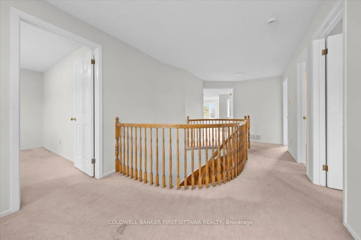 Photo 22 of 1841 Thistleleaf Crescent, Ottawa, Chapel Hill — HOMEH