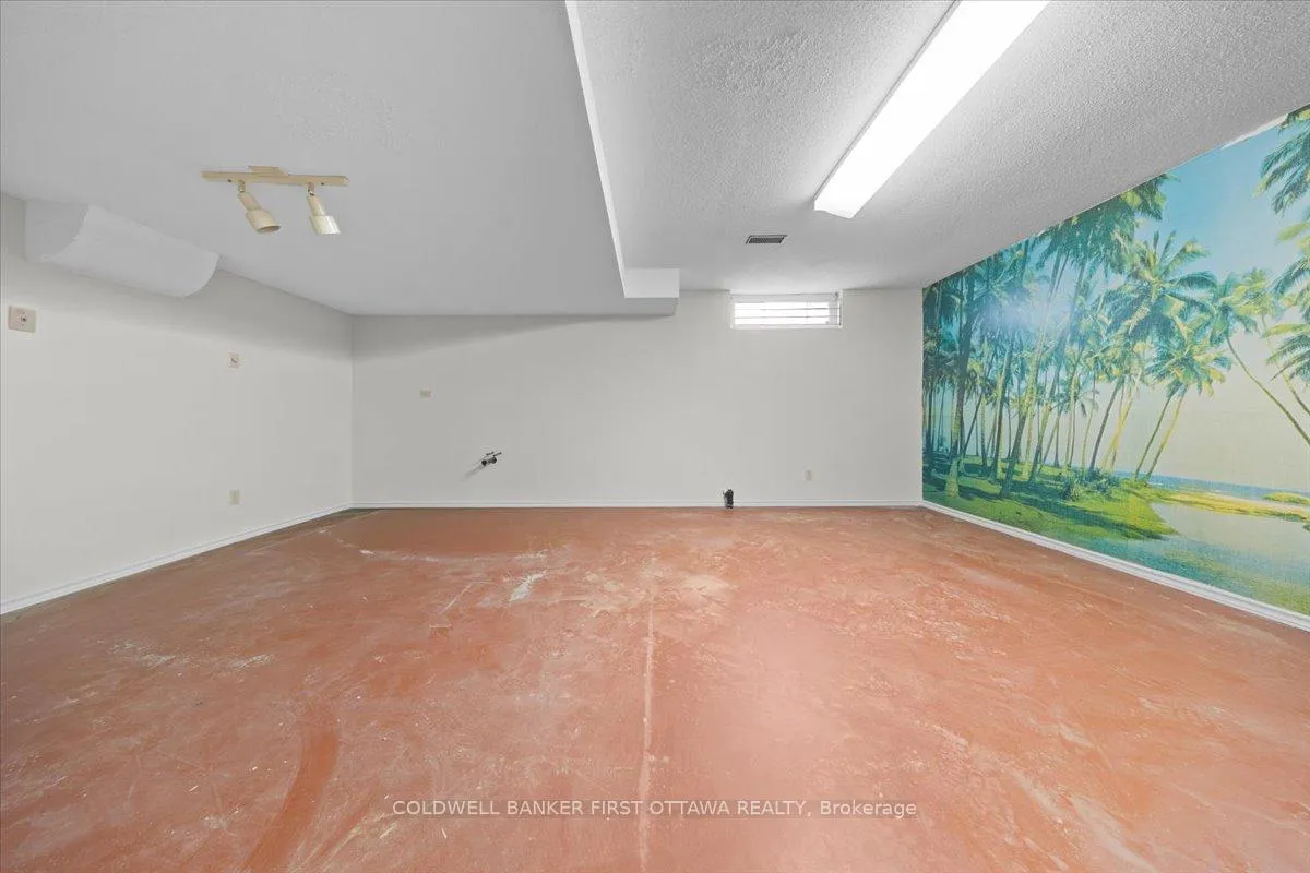Photo 34 of 1841 Thistleleaf Crescent, Ottawa, Chapel Hill — HOMEH