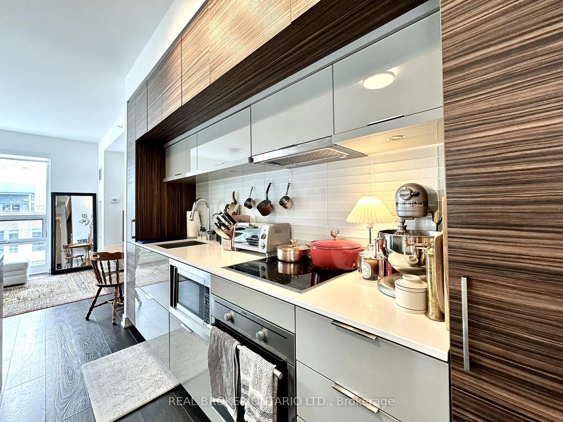 Photo 6 of Unit 2502, 88 Scott Street, Toronto, Church-Yonge Corridor — HOMEH