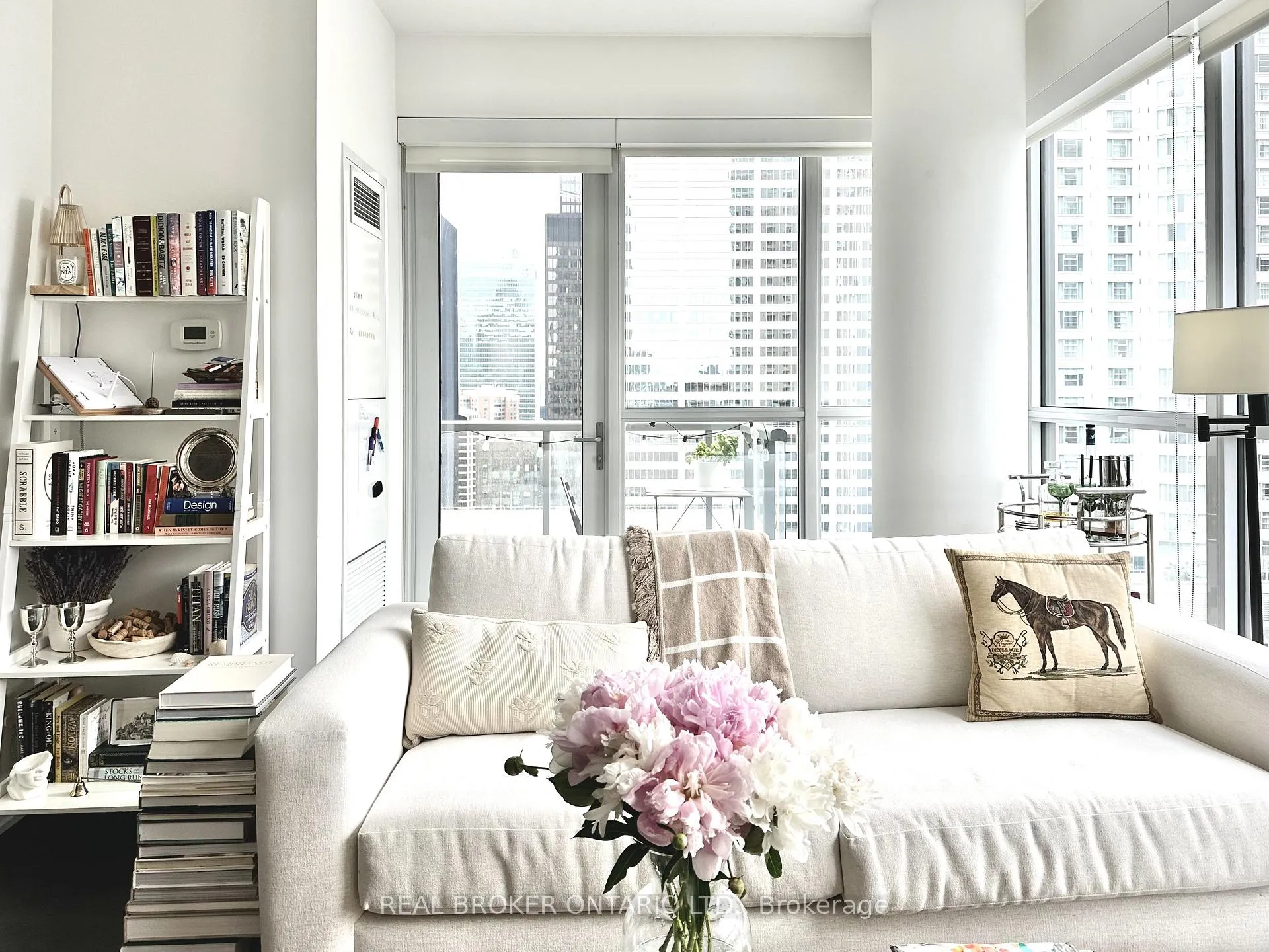 Photo 16 of Unit 2502, 88 Scott Street, Toronto, Church-Yonge Corridor — HOMEH