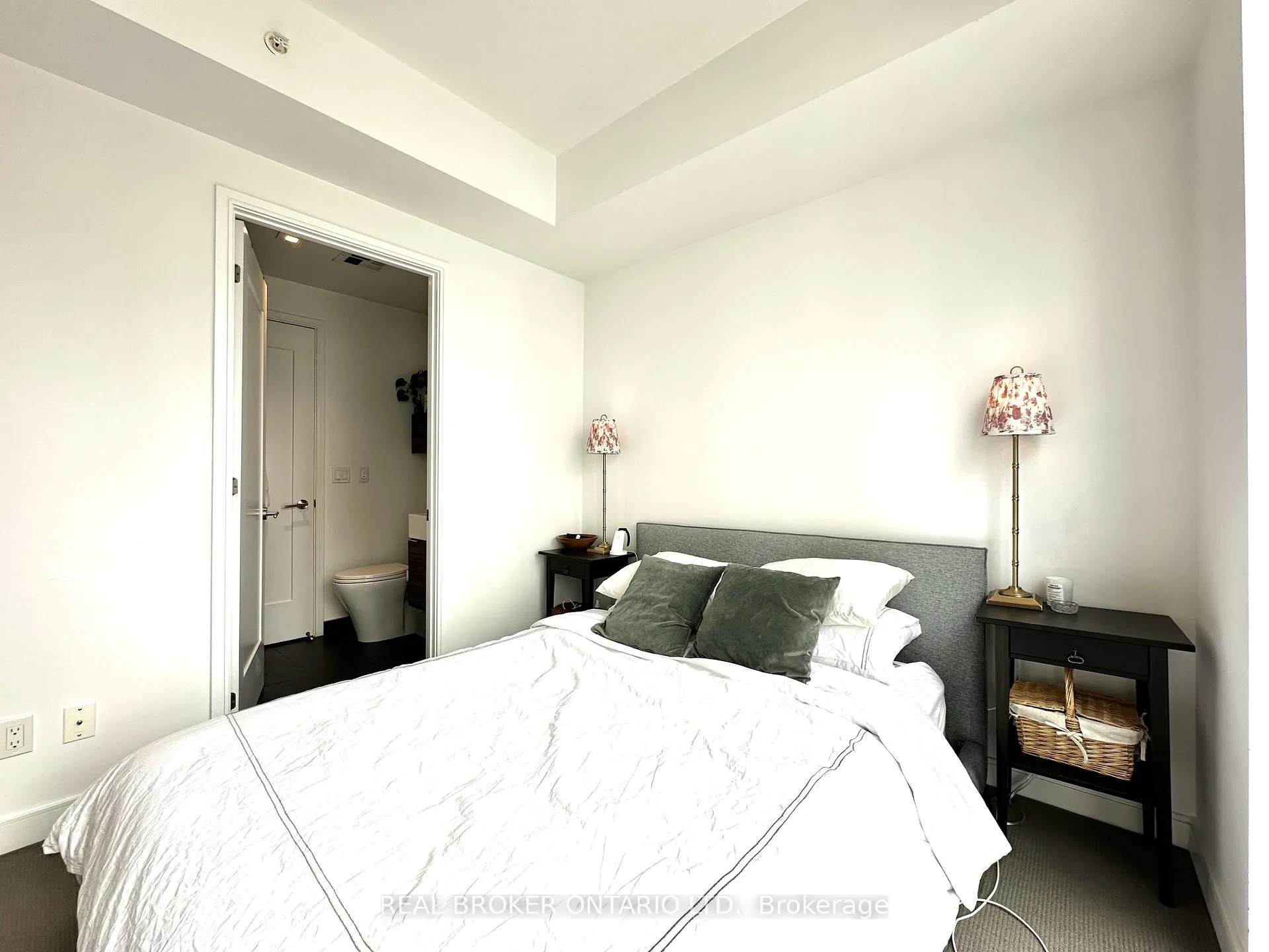 Photo 18 of Unit 2502, 88 Scott Street, Toronto, Church-Yonge Corridor — HOMEH