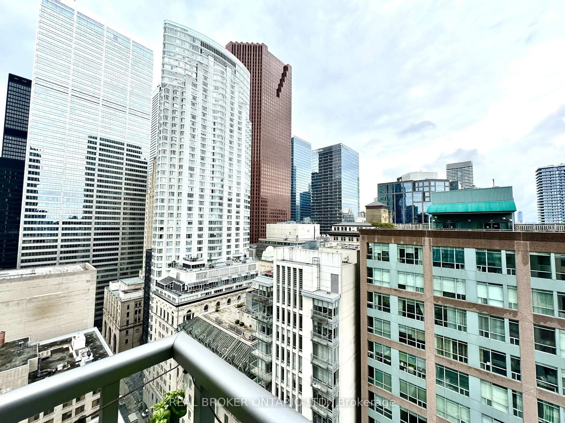 Photo 26 of Unit 2502, 88 Scott Street, Toronto, Church-Yonge Corridor — HOMEH