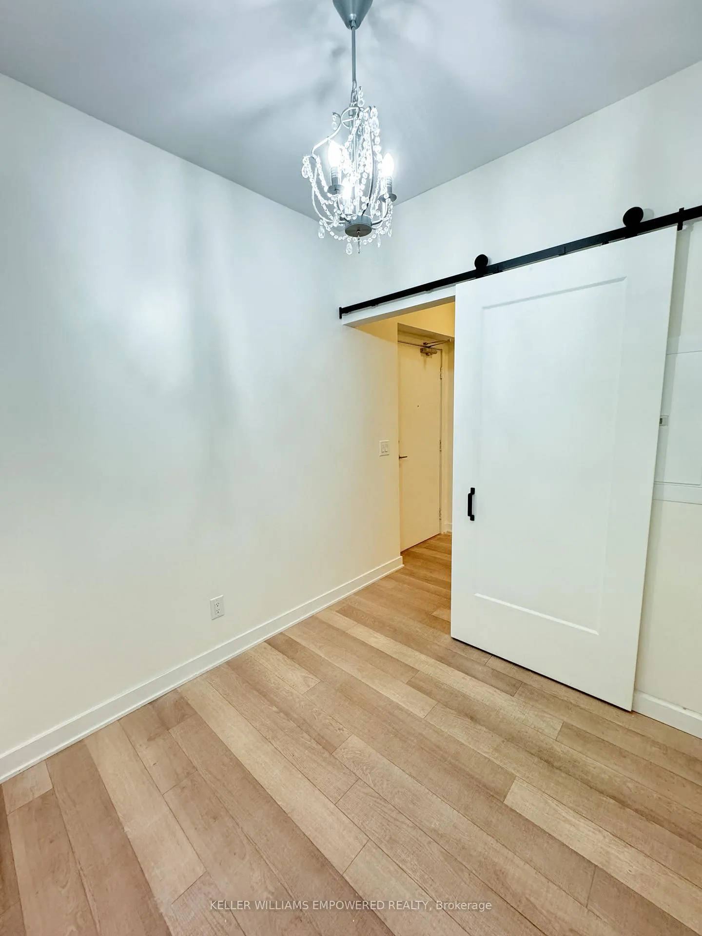 Photo 10 of Unit 406, 210 Simcoe Street, Toronto, Kensington-Chinatown — HOMEH