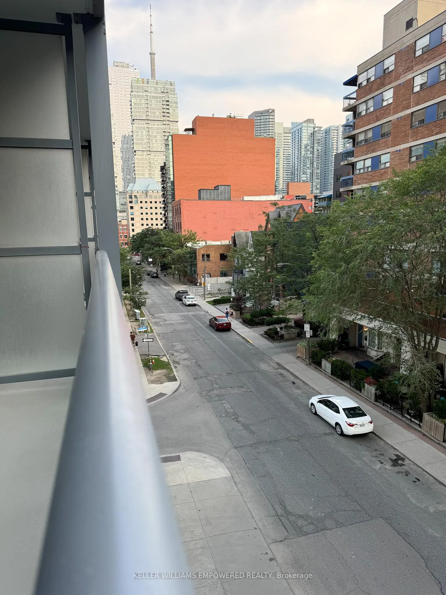 Photo 15 of Unit 406, 210 Simcoe Street, Toronto, Kensington-Chinatown — HOMEH
