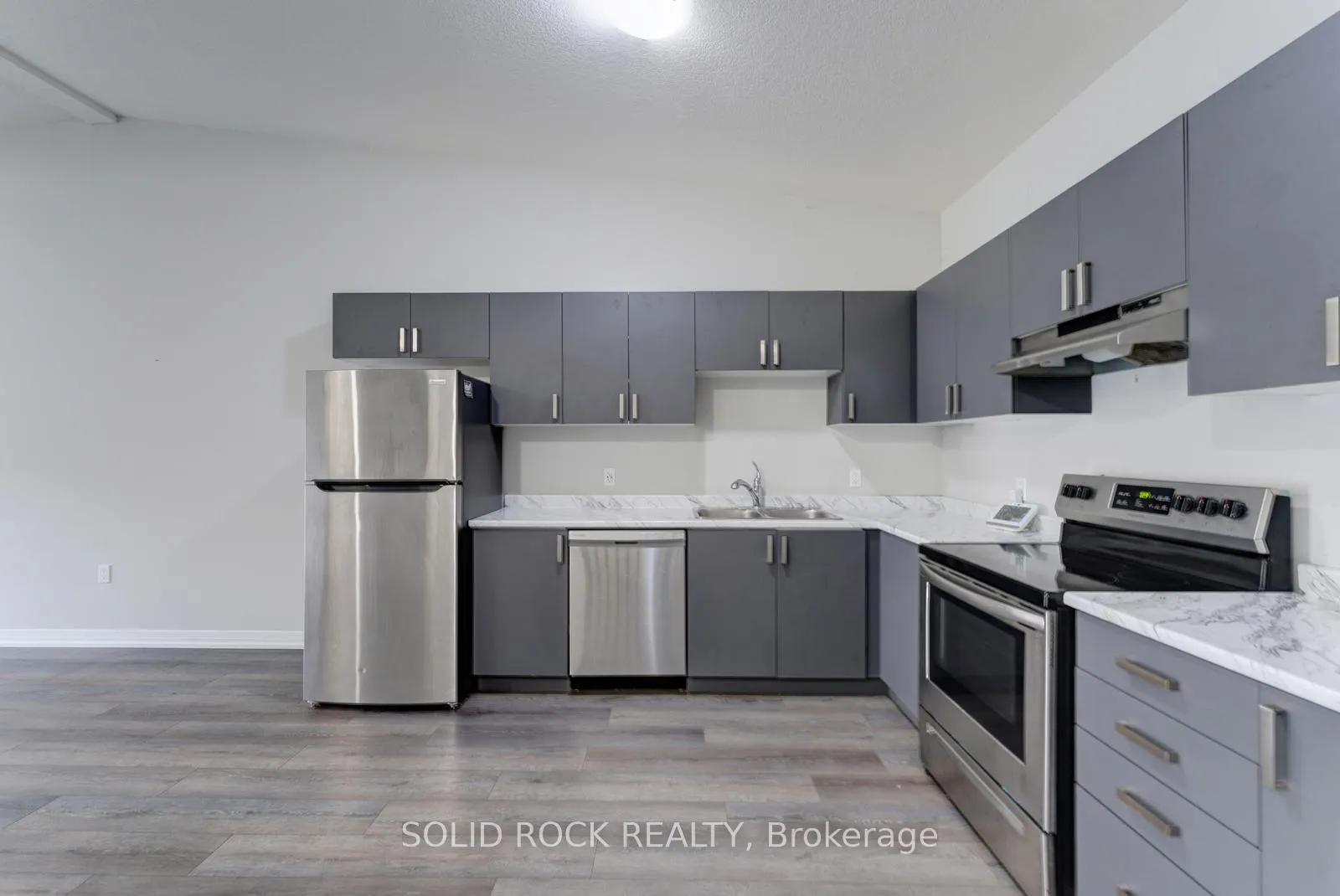 Photo 14 of Unit 11, 550 Grey Street, Brantford, Echo Place — HOMEH