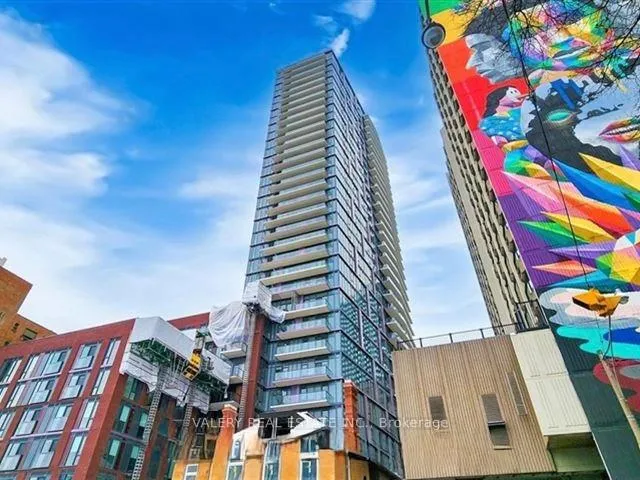 Front of Unit 702, 308 Jarvis Street