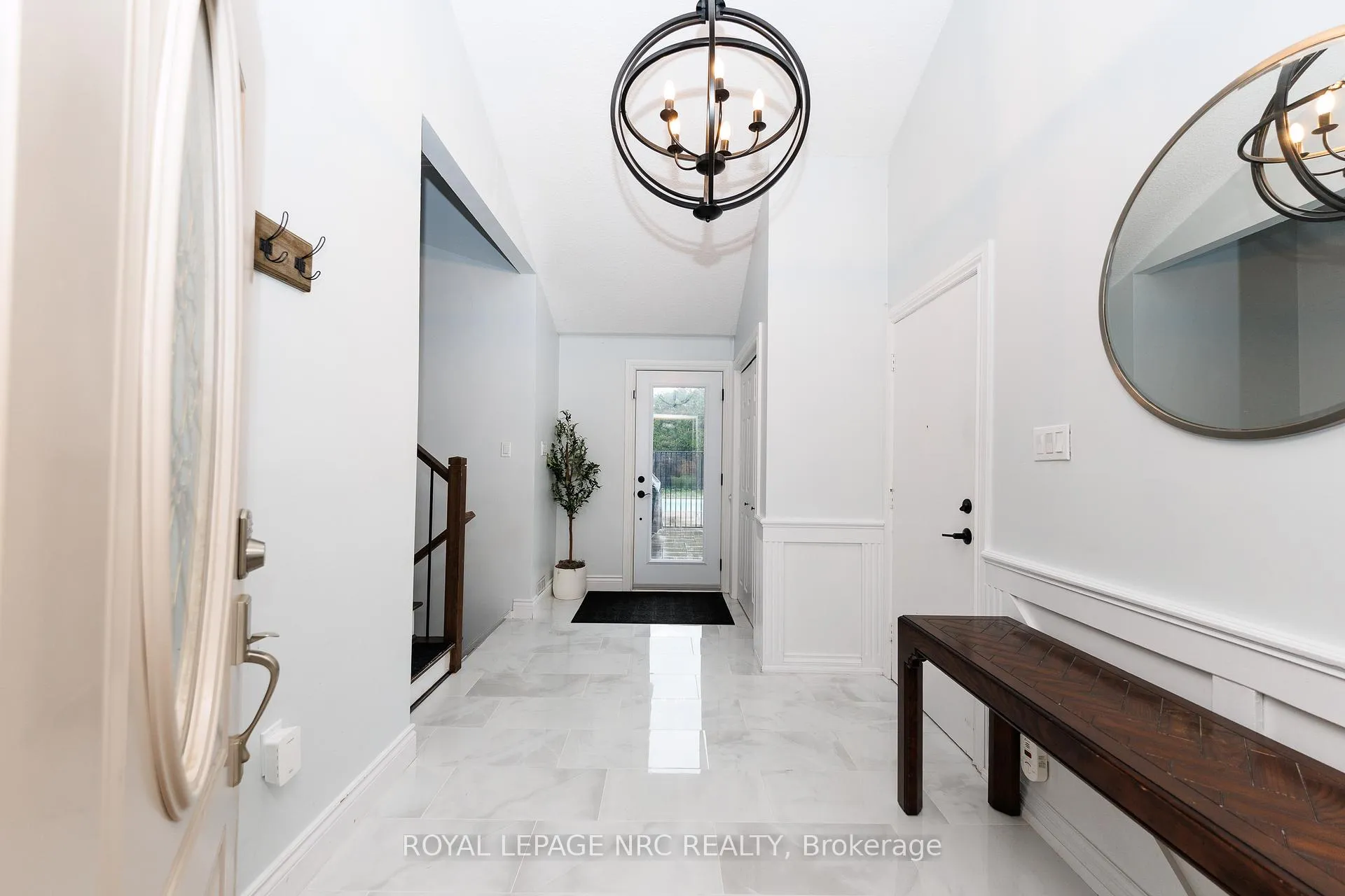Photo 3 of 15 Nickel Street, St. Catharines, Lakeshore — HOMEH