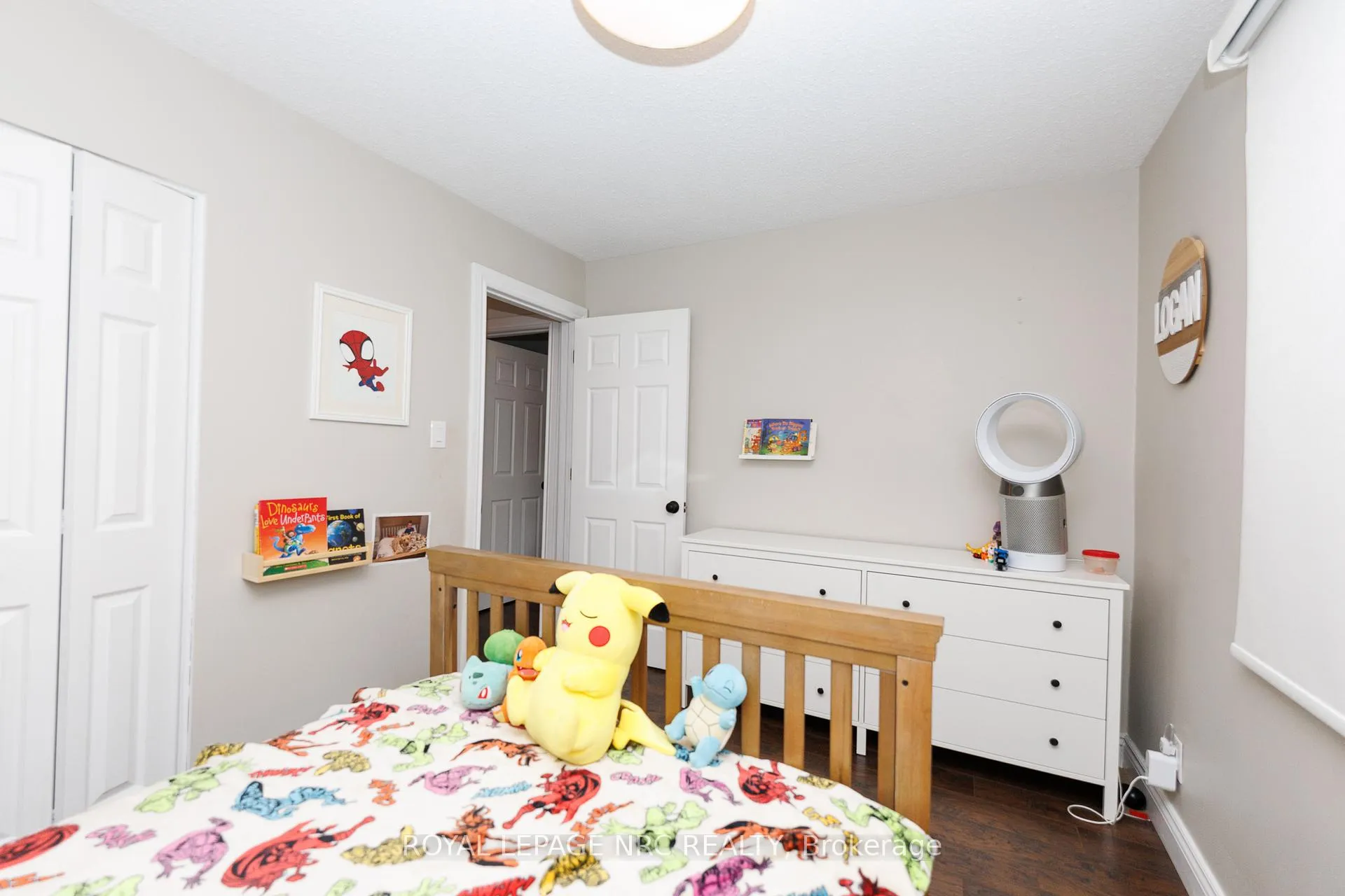 Photo 18 of 15 Nickel Street, St. Catharines, Lakeshore — HOMEH