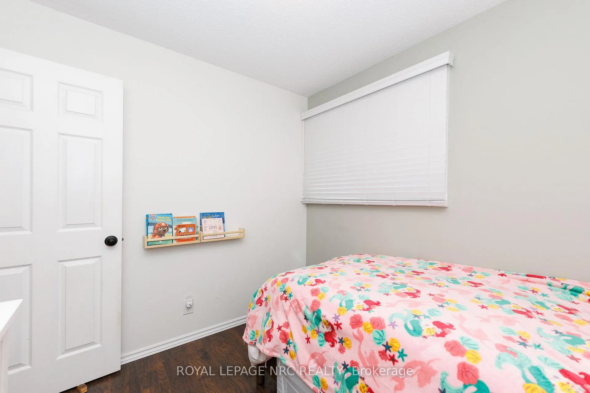 Photo 20 of 15 Nickel Street, St. Catharines, Lakeshore — HOMEH