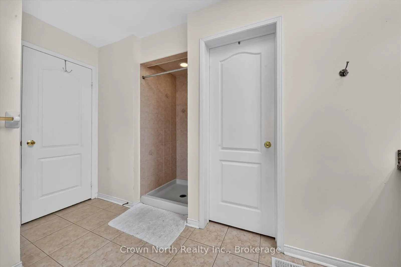 Photo 25 of 2 Mccarrick Street, Ajax, Northeast Ajax — HOMEH