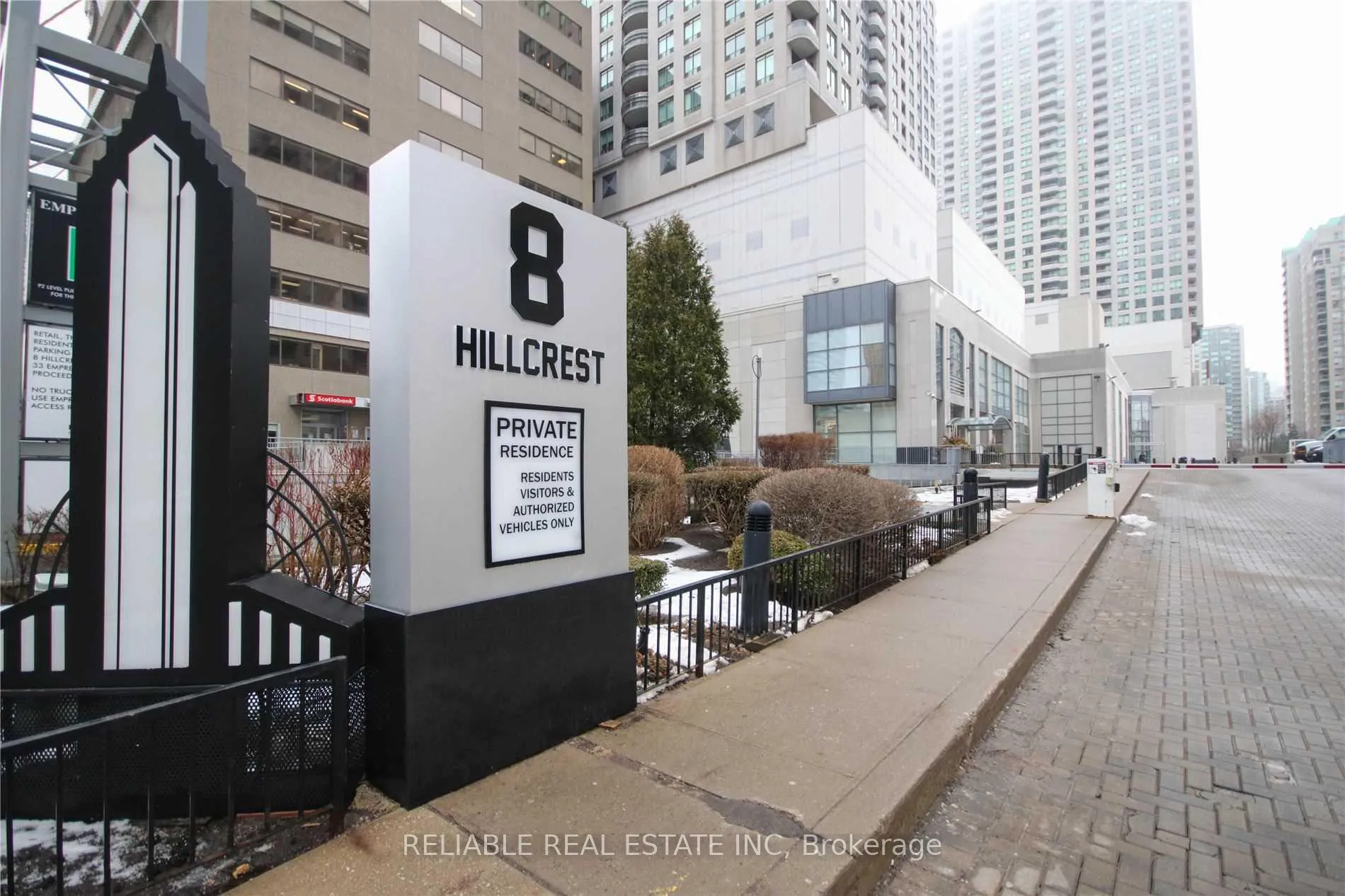 Front of Unit 2911, 8 Hillcrest Avenue