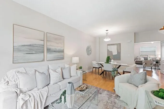 Photo 10 of 25 Interlacken Way, Markham, Unionville — HOMEH