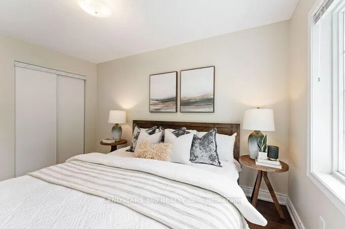 Photo 43 of 25 Interlacken Way, Markham, Unionville — HOMEH