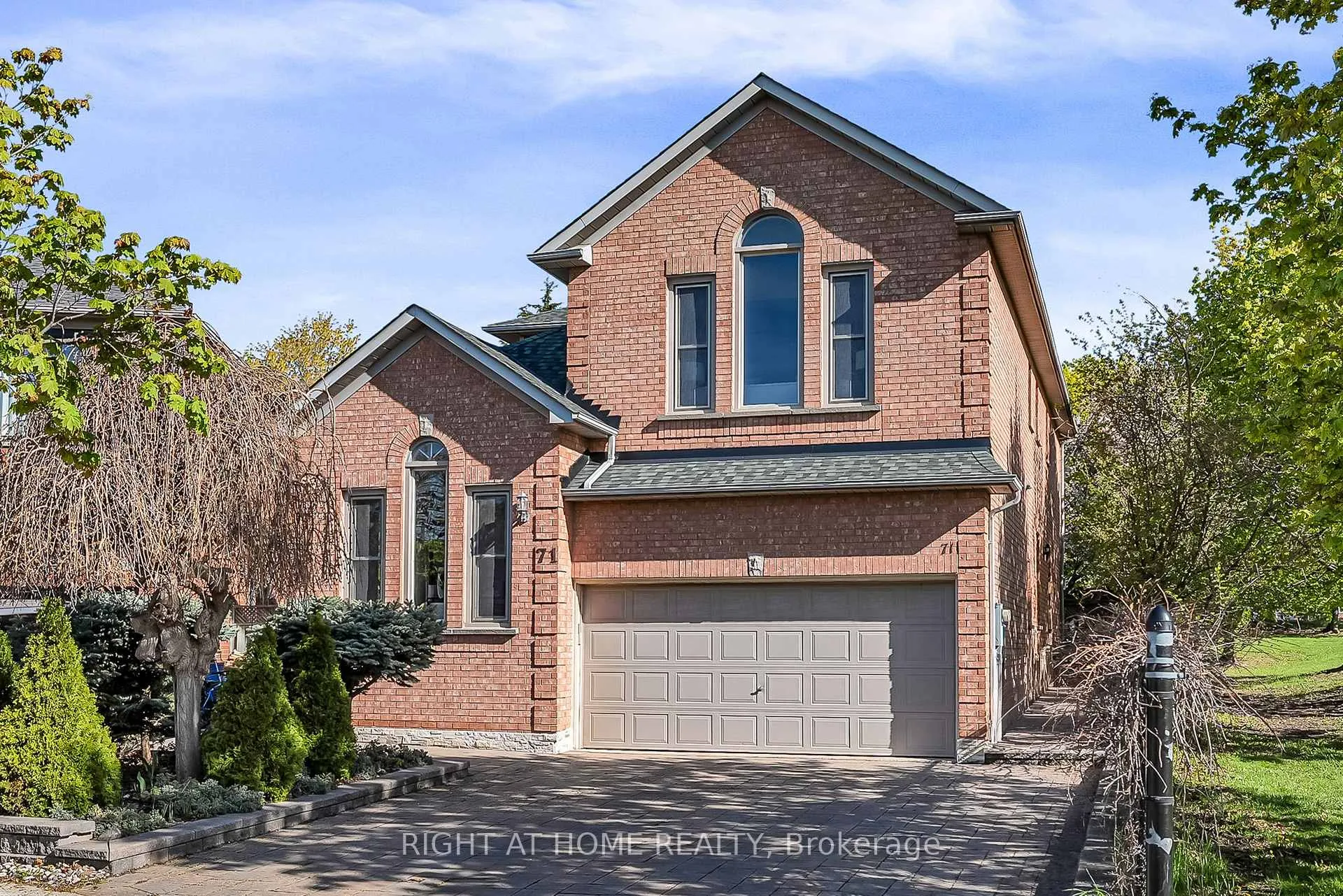 Front of 71 Ventura Way