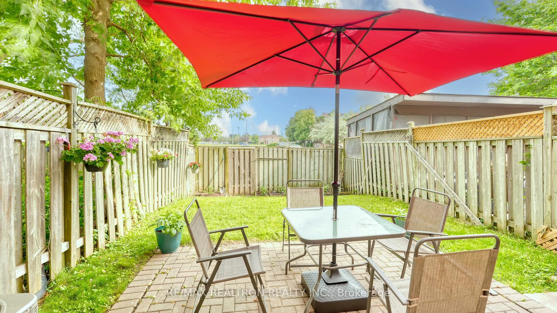 Photo 39 of 42 Mccullock Crescent, Ajax, Northwest Ajax — HOMEH