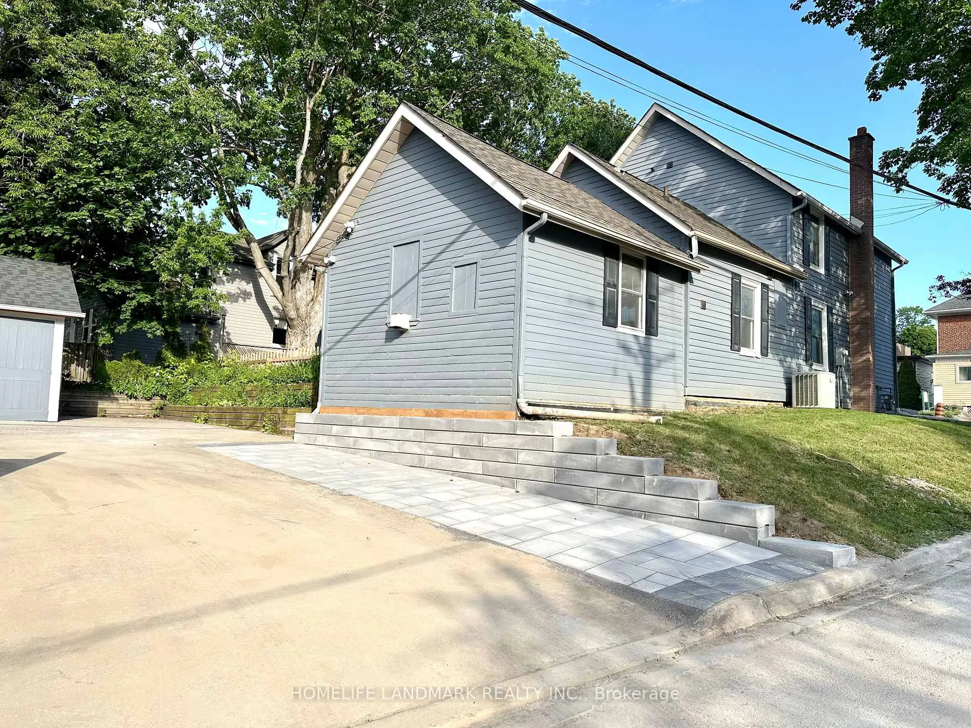 Photo 44 of 41 Arnold Crescent, Richmond Hill, Mill Pond — HOMEH