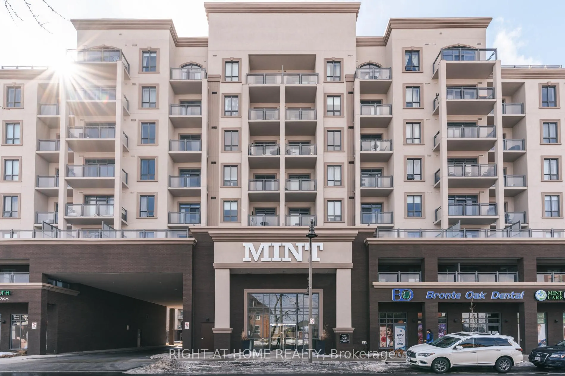 Photo 1 of Unit 320, 2486 Old Bronte Road, Oakville, Westmount — HOMEH