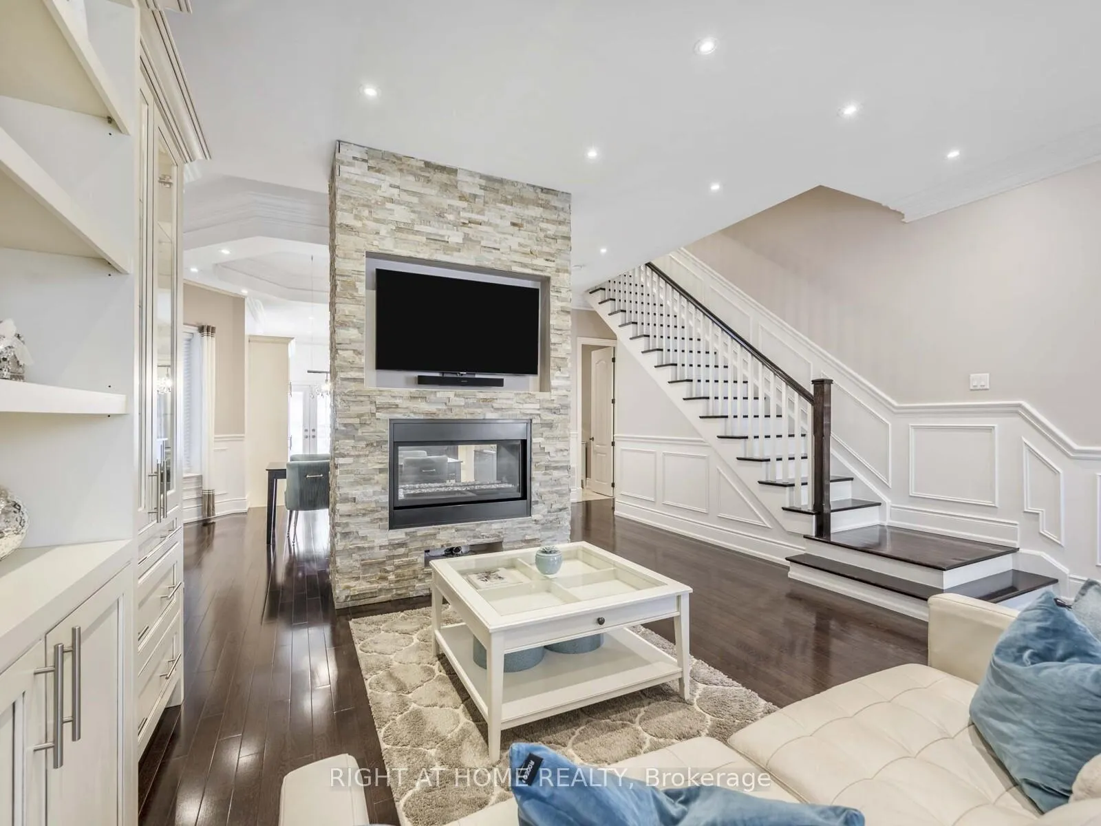 Photo 4 of 64 Brock Avenue, Toronto, Roncesvalles — HOMEH