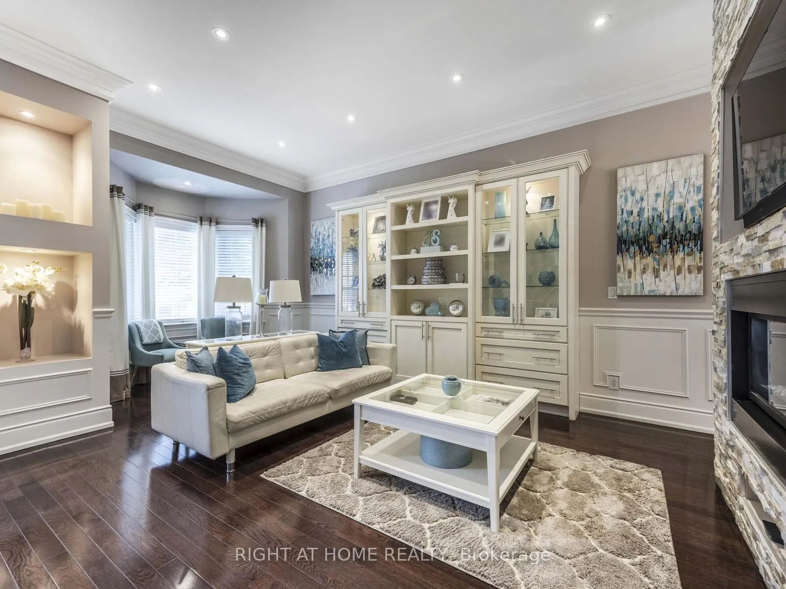 Photo 6 of 64 Brock Avenue, Toronto, Roncesvalles — HOMEH