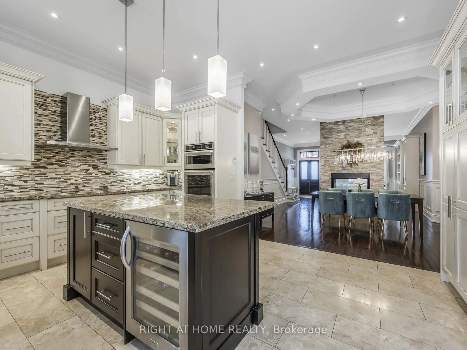 Photo 10 of 64 Brock Avenue, Toronto, Roncesvalles — HOMEH