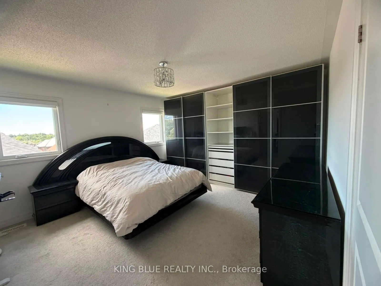 Photo 7 of 54 Haskins Crescent, Georgina, Keswick South — HOMEH