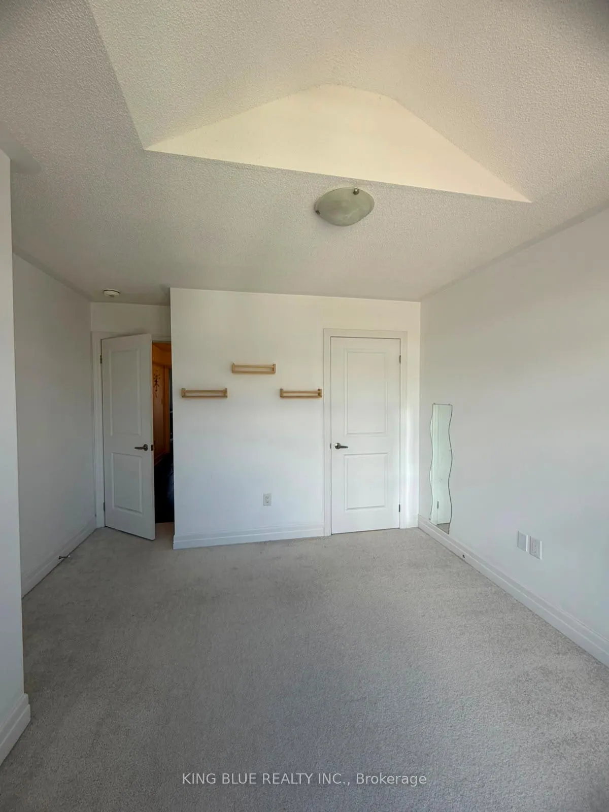 Photo 9 of 54 Haskins Crescent, Georgina, Keswick South — HOMEH