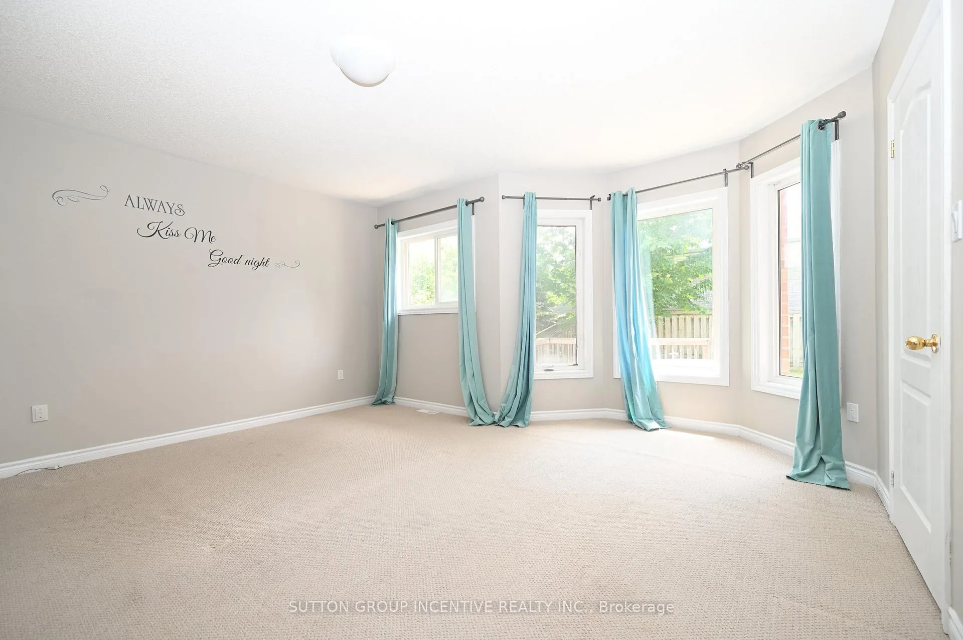 Photo 20 of 58 Bloxham Place, Barrie, Bayshore — HOMEH