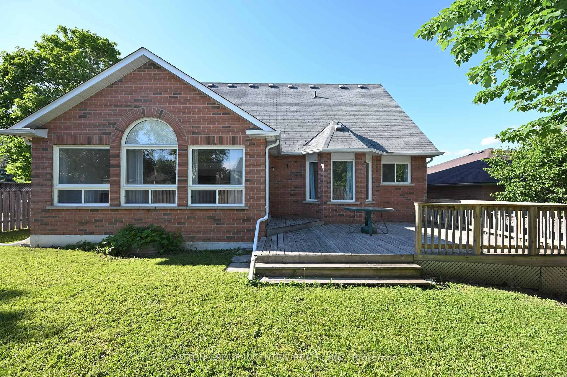 Photo 33 of 58 Bloxham Place, Barrie, Bayshore — HOMEH