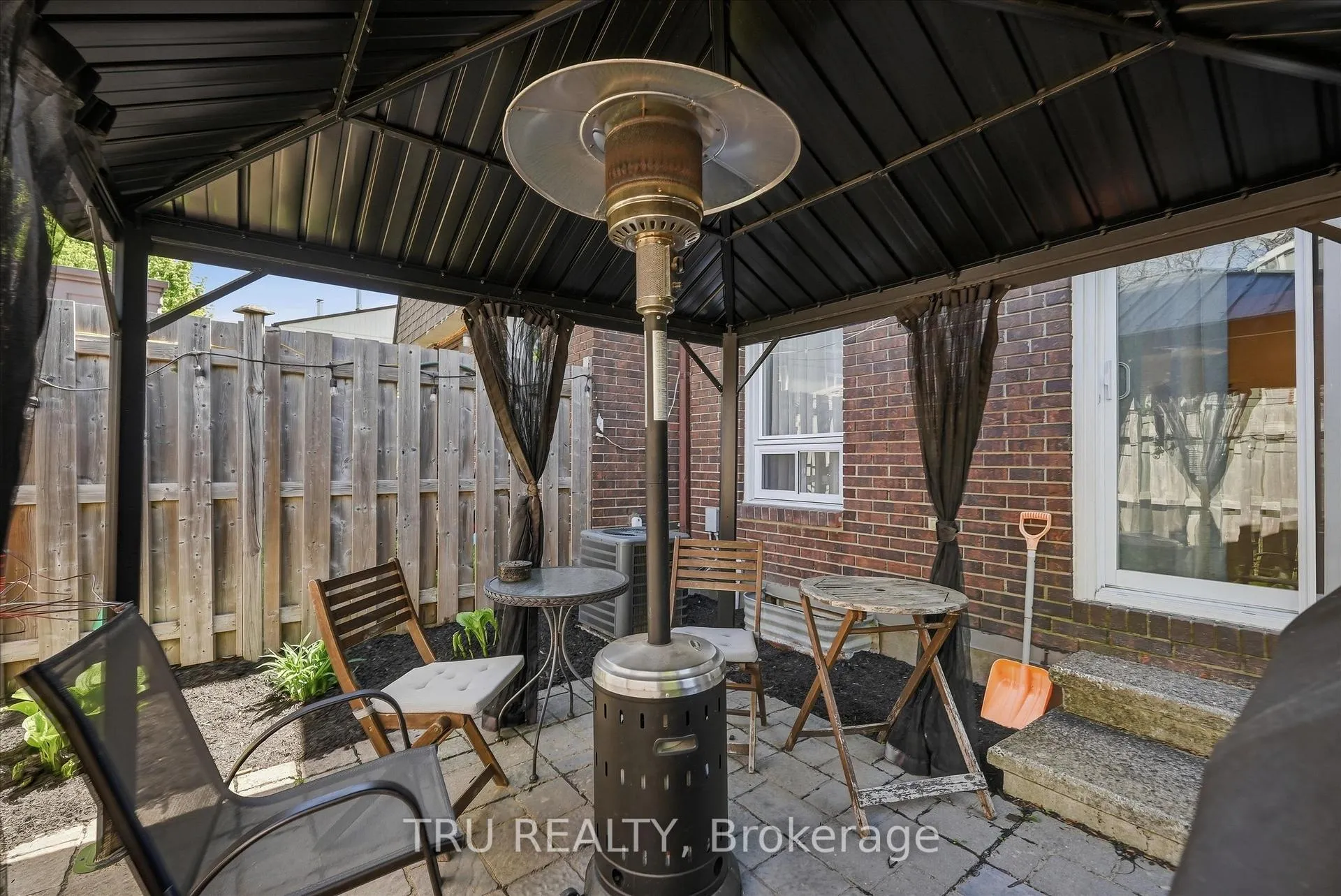 Photo 24 of Unit 13, 3301 Mccarthy Road, Ottawa, Hunt Club/Western Community — HOMEH