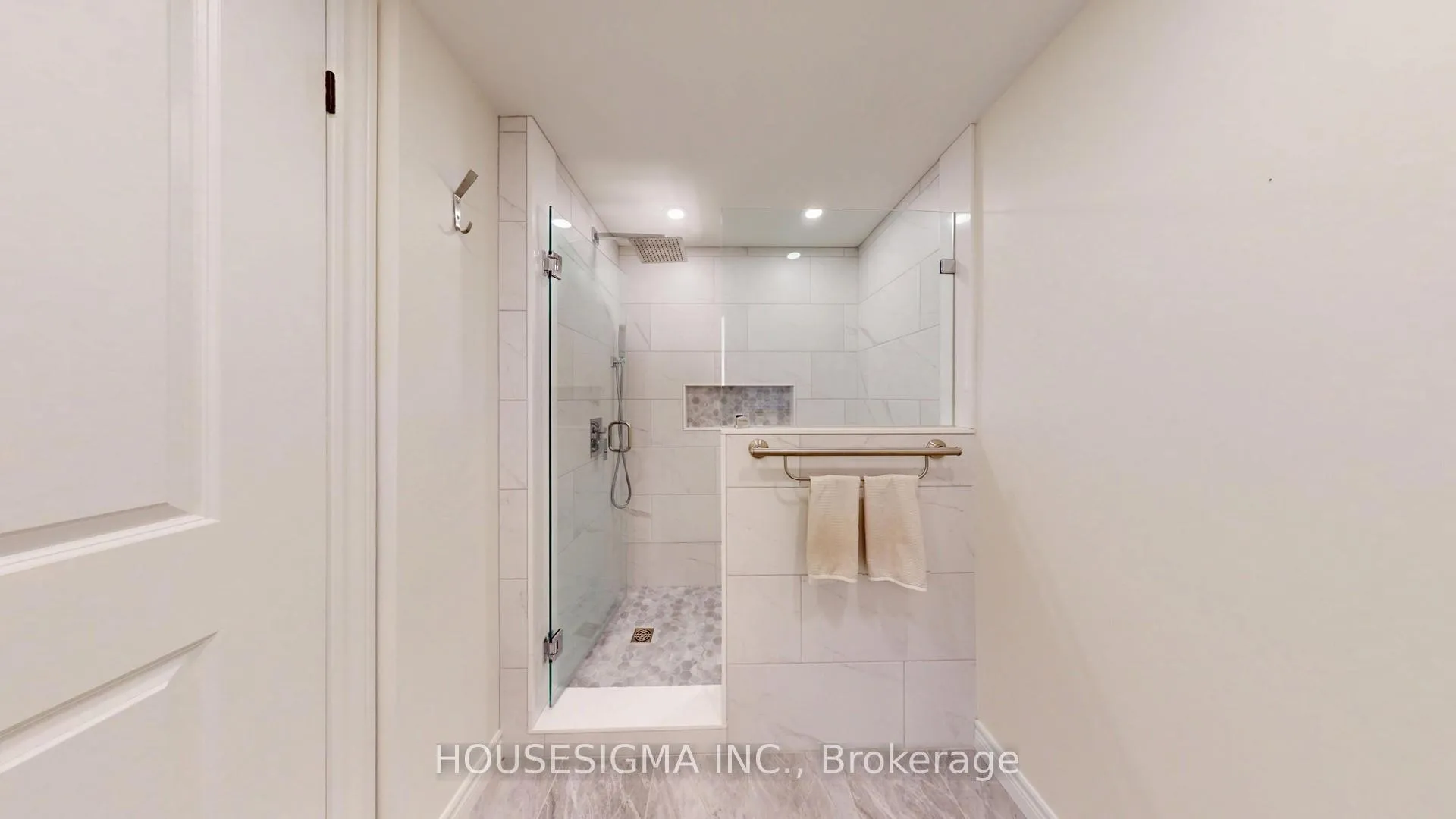 Photo 15 of 4175 Prudham Avenue, Burlington, Alton — HOMEH