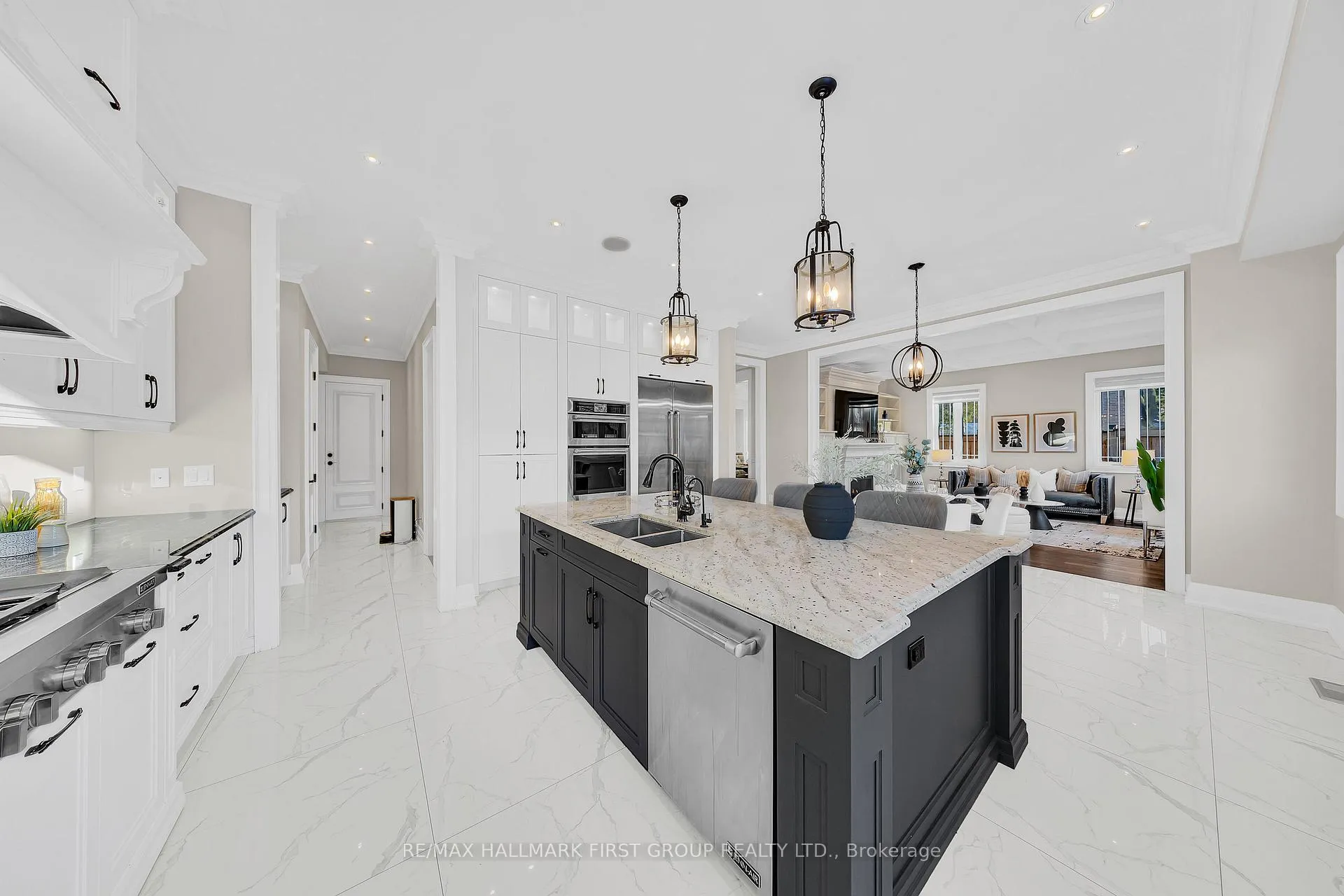 Photo 21 of 752 Hillview Crescent, Pickering, West Shore — HOMEH