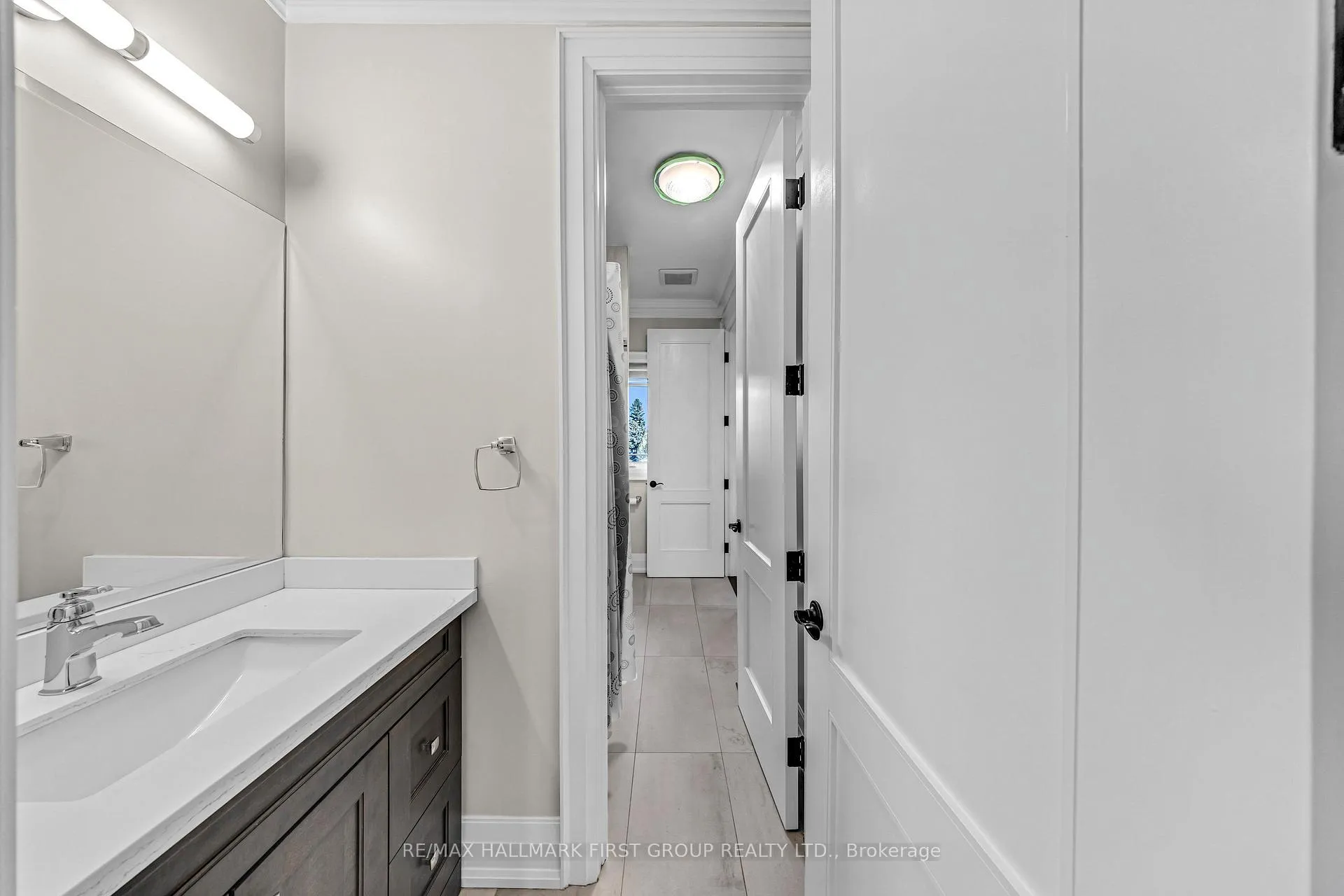 Photo 28 of 752 Hillview Crescent, Pickering, West Shore — HOMEH