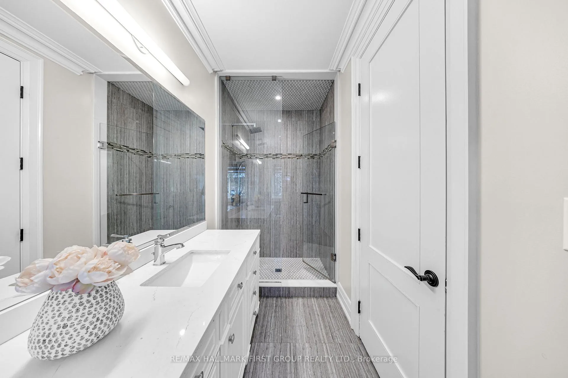 Photo 36 of 752 Hillview Crescent, Pickering, West Shore — HOMEH